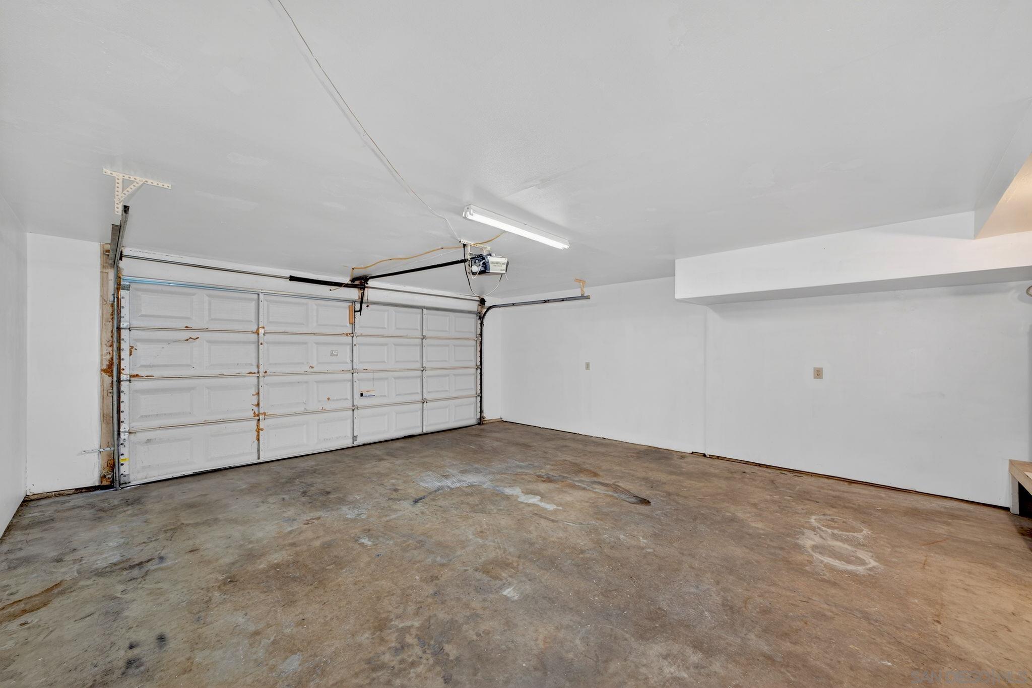 Detail Gallery Image 37 of 46 For 631-633  Hillside Terrace, Vista,  CA 92084 - – Beds | – Baths