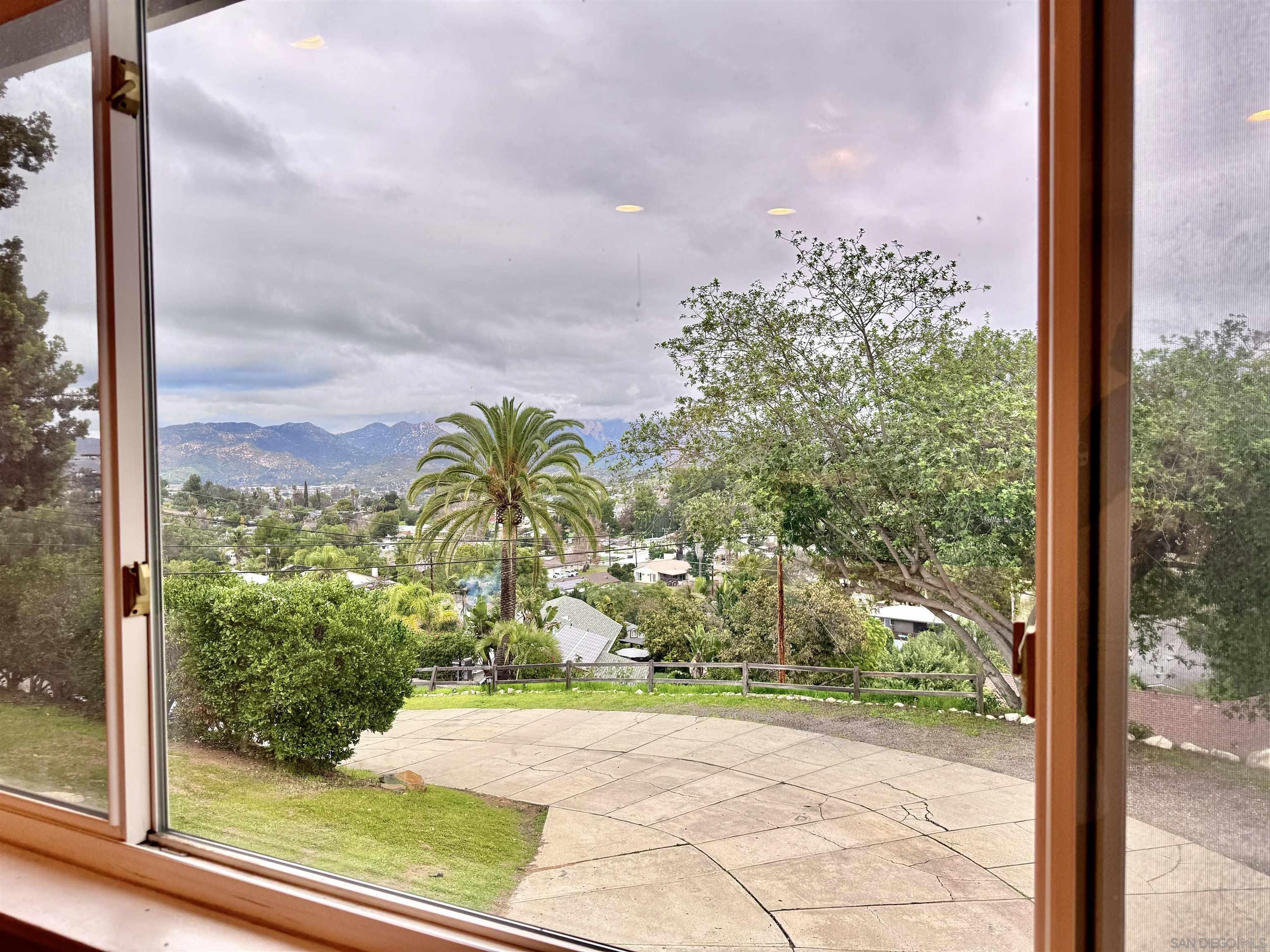 Detail Gallery Image 25 of 54 For 8918  Westhill Rd, Lakeside,  CA 92040 - 4 Beds | 2 Baths