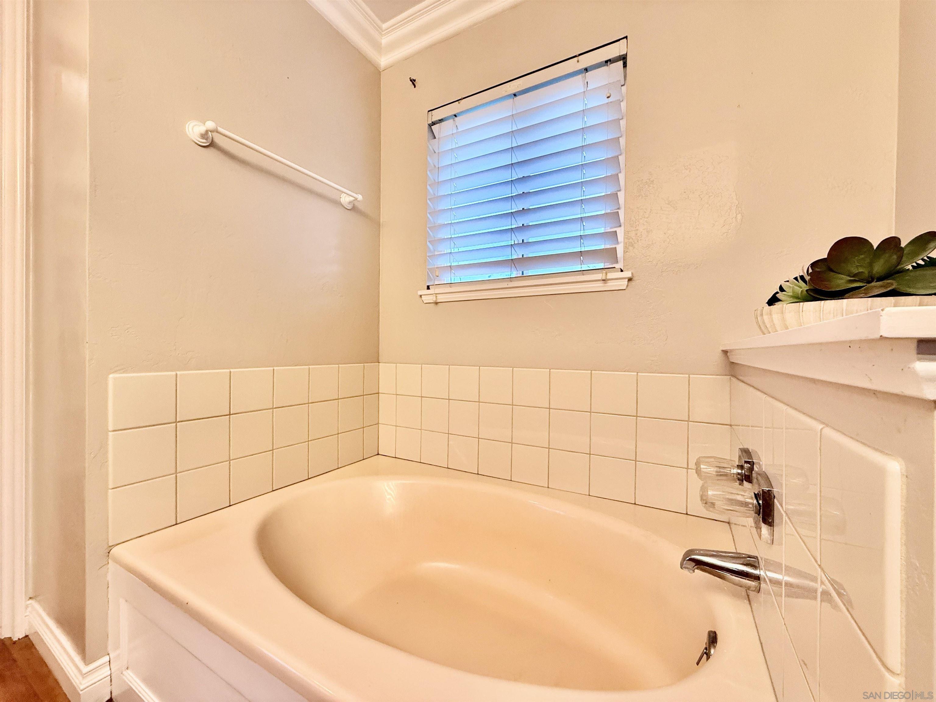 Detail Gallery Image 32 of 54 For 8918  Westhill Rd, Lakeside,  CA 92040 - 4 Beds | 2 Baths