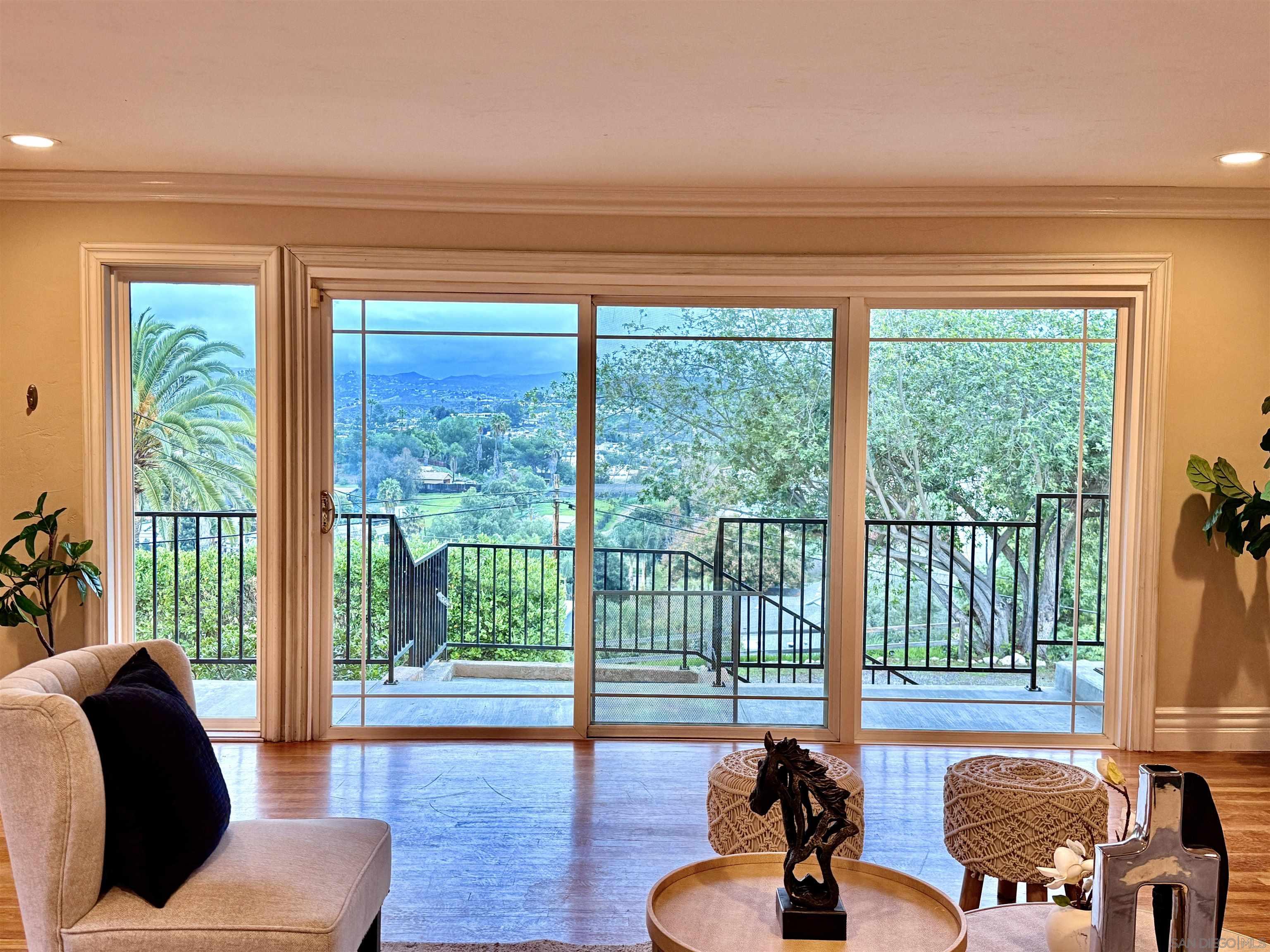 Detail Gallery Image 7 of 54 For 8918  Westhill Rd, Lakeside,  CA 92040 - 4 Beds | 2 Baths