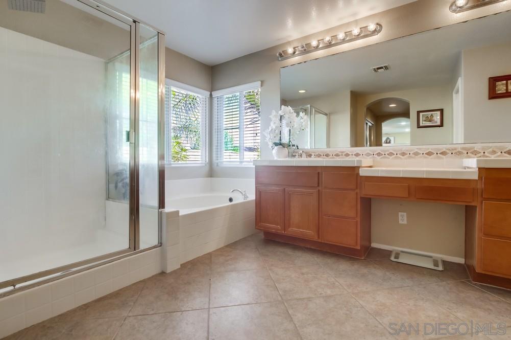 Detail Gallery Image 19 of 29 For 710  Casita Ln, San Marcos,  CA 92069 - 4 Beds | 3 Baths