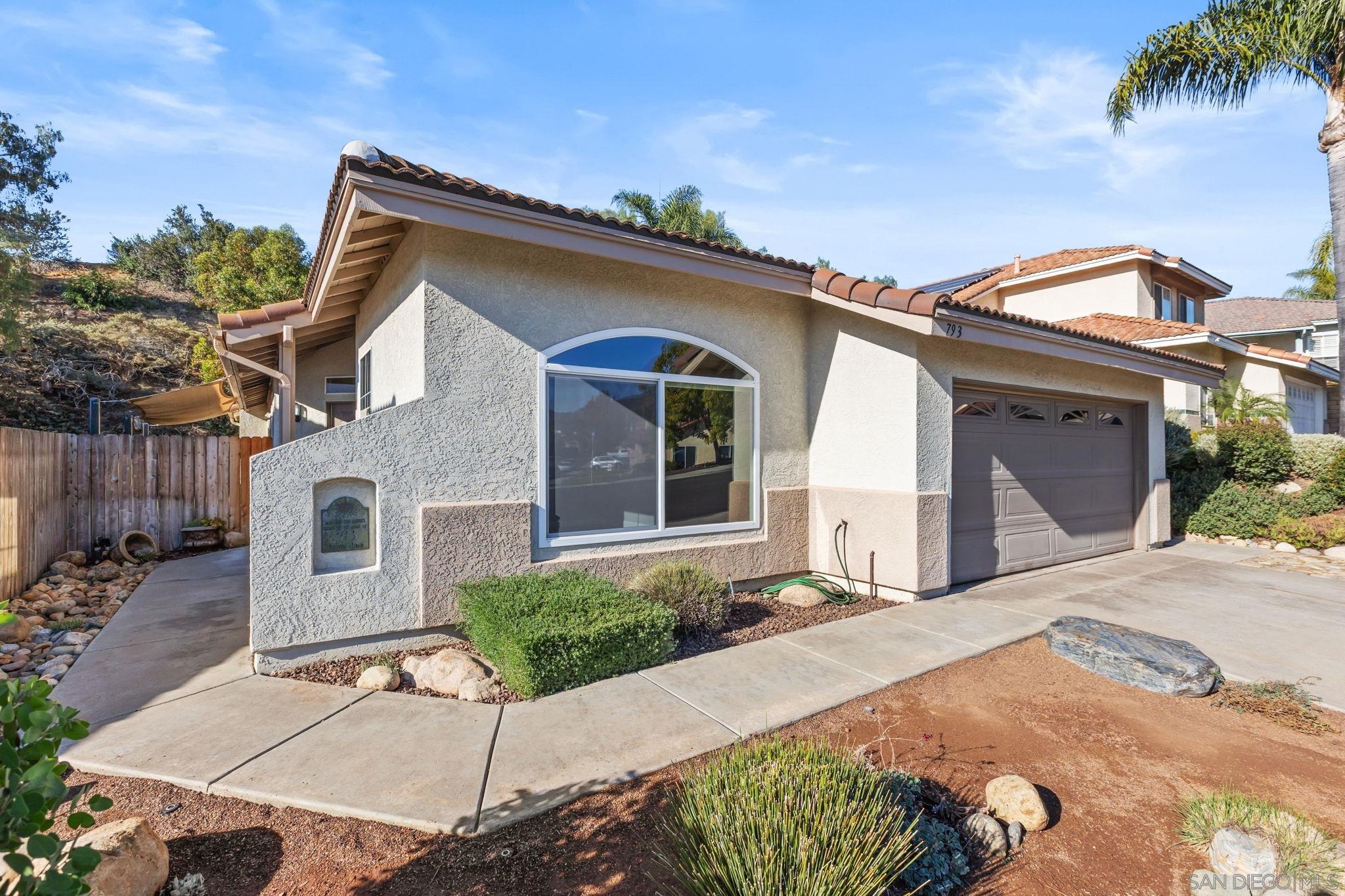 Detail Gallery Image 2 of 20 For 793  Fulton Rd, San Marcos,  CA 92069 - 3 Beds | 2 Baths