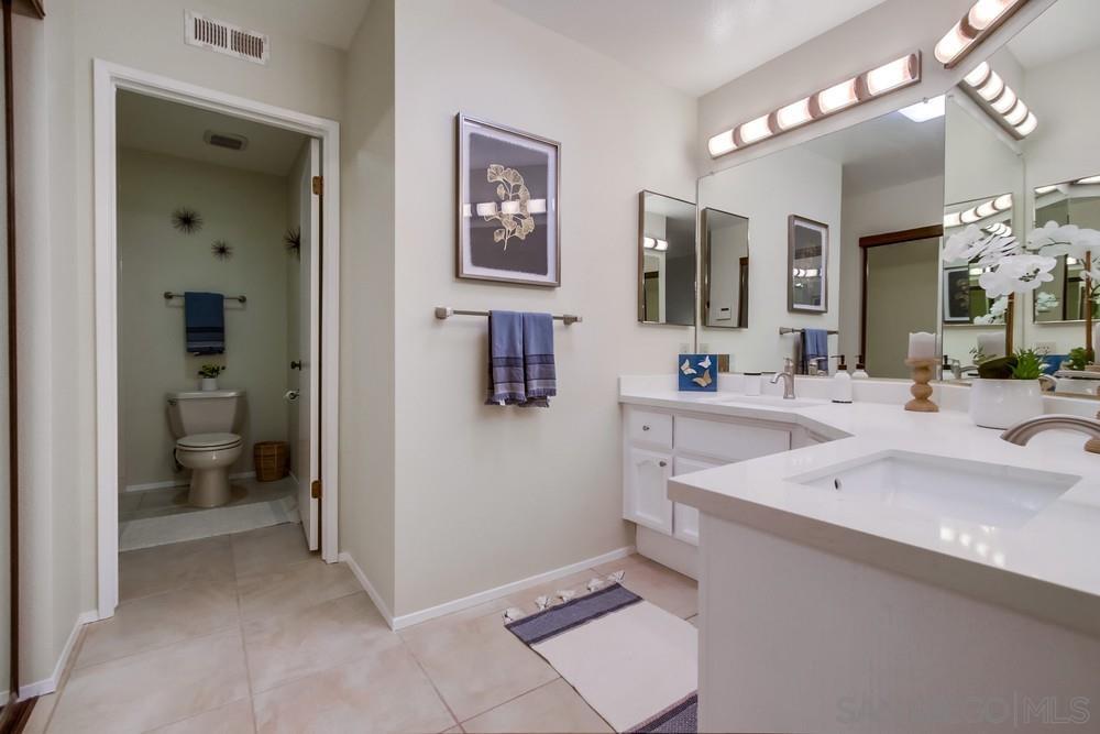 Detail Gallery Image 18 of 63 For 12242  Paseo Lucido  C, San Diego,  CA 92128 - 2 Beds | 2 Baths