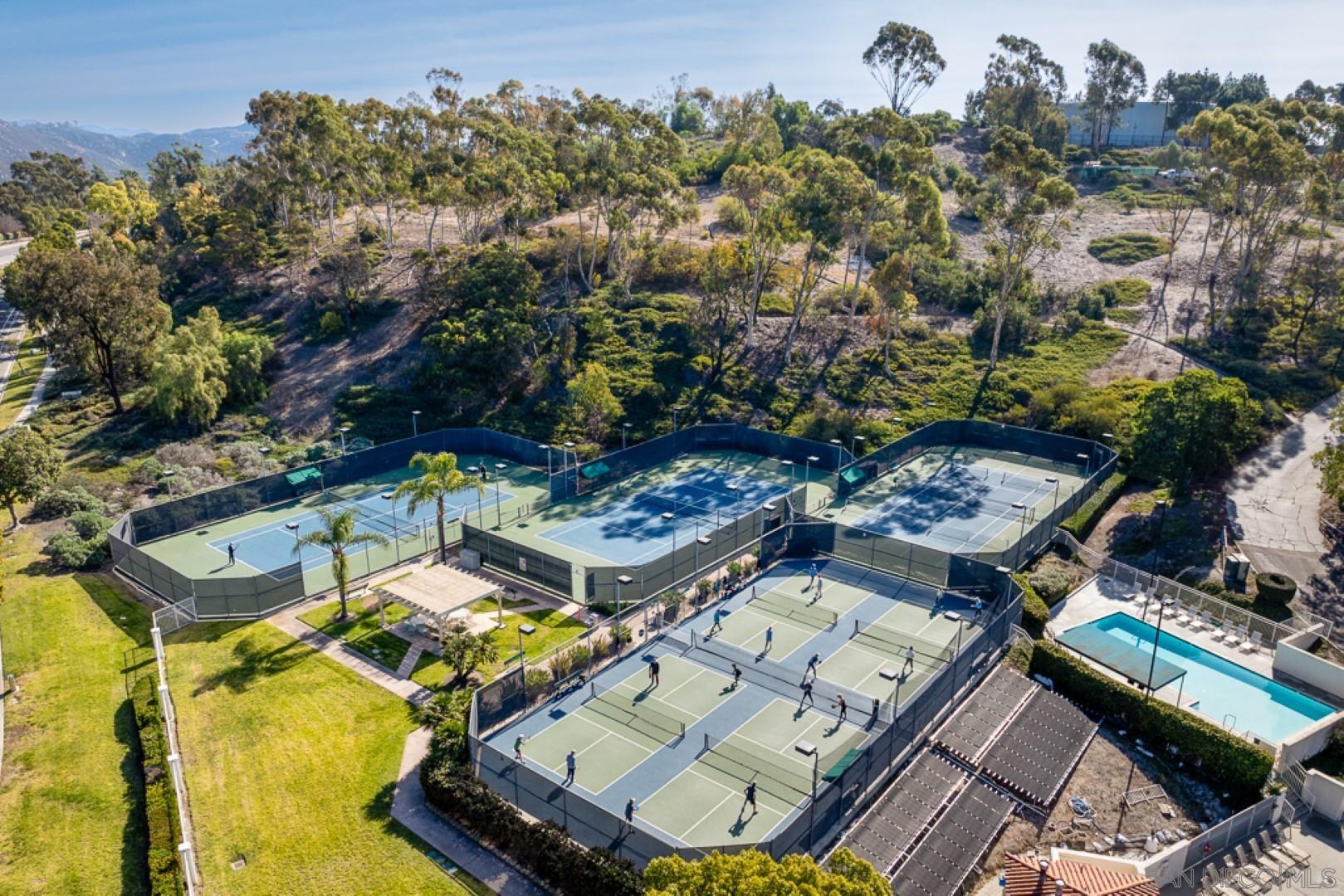 Detail Gallery Image 52 of 63 For 12242  Paseo Lucido  C, San Diego,  CA 92128 - 2 Beds | 2 Baths