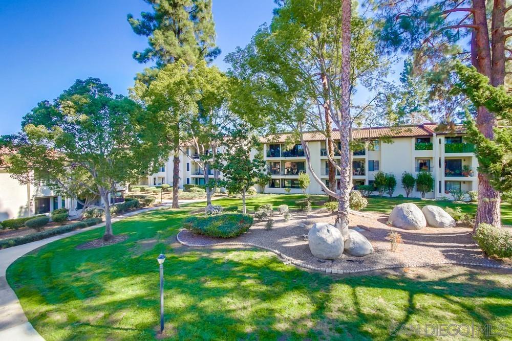 Detail Gallery Image 31 of 57 For 17617  Pomerado Rd  215, San Diego,  CA 92128 - 2 Beds | 2 Baths