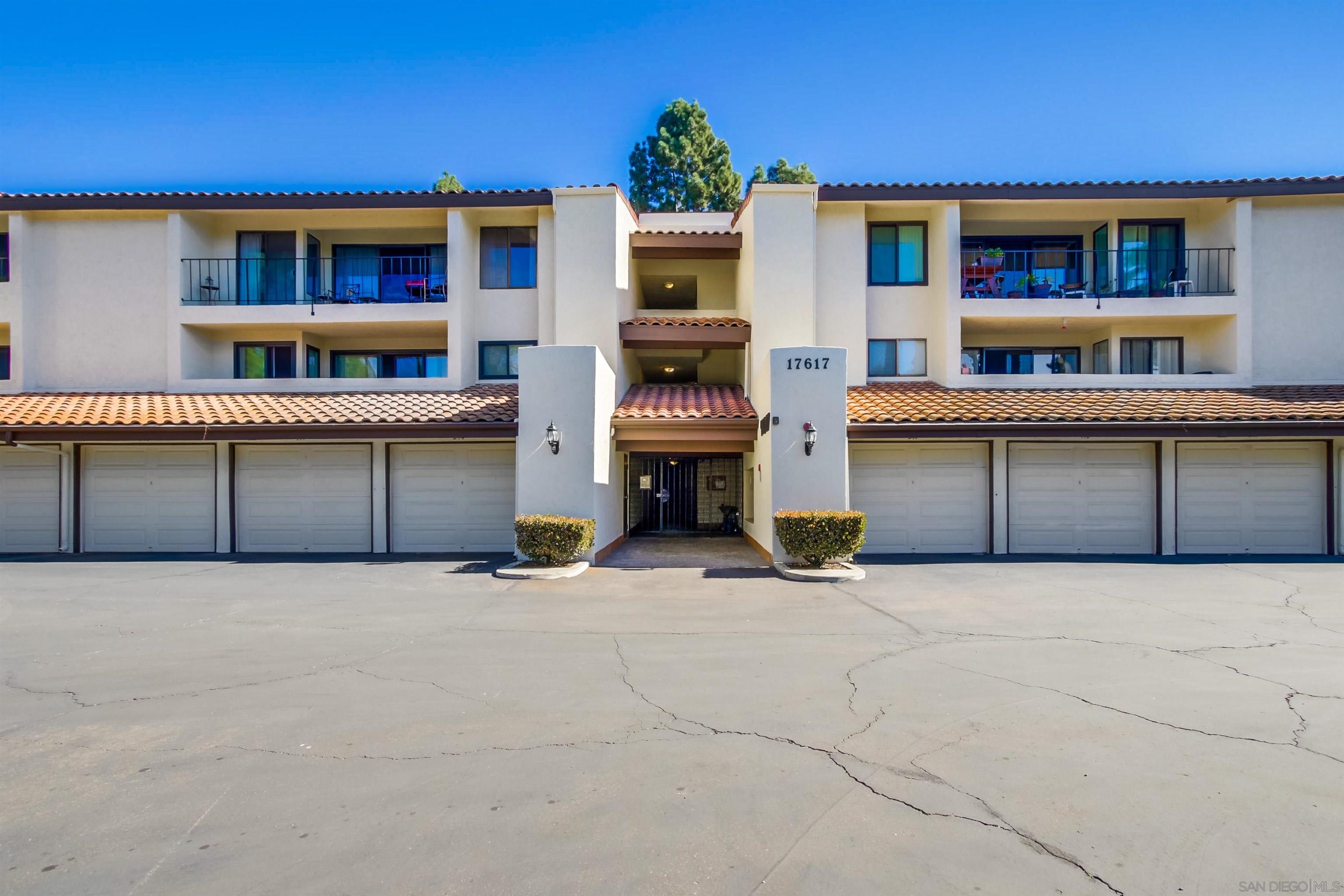 Detail Gallery Image 39 of 57 For 17617  Pomerado Rd  215, San Diego,  CA 92128 - 2 Beds | 2 Baths