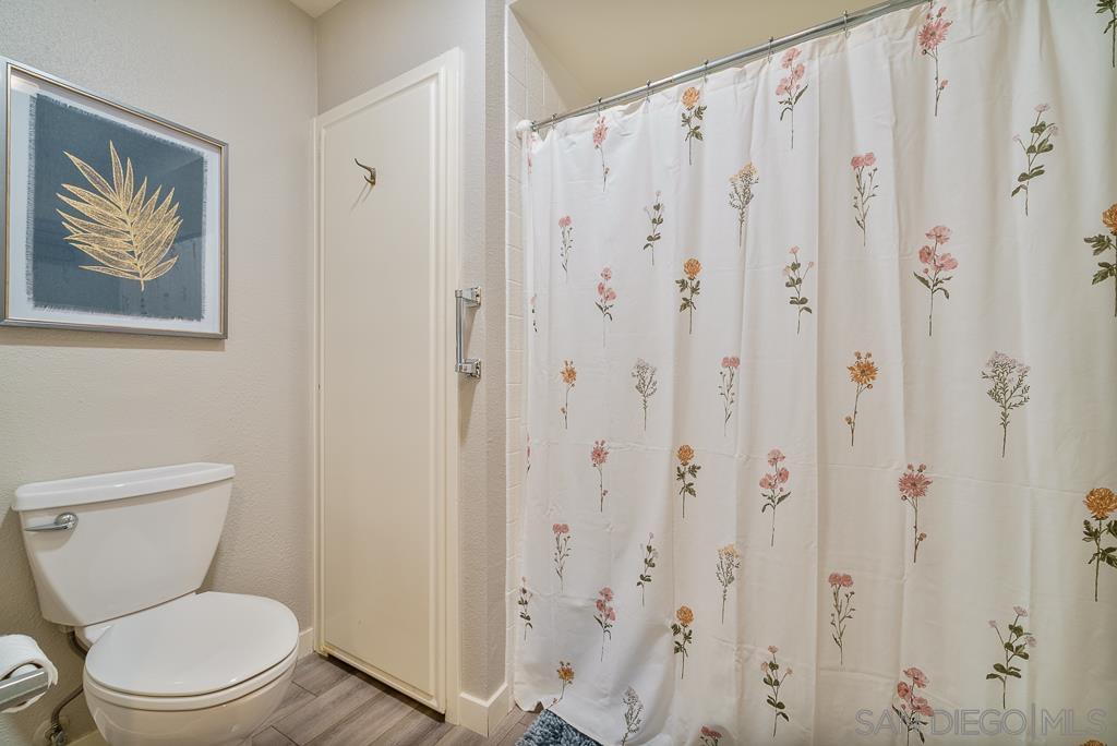 Detail Gallery Image 19 of 61 For 17637  Pomerado Rd  123, San Diego,  CA 92128 - 2 Beds | 2 Baths