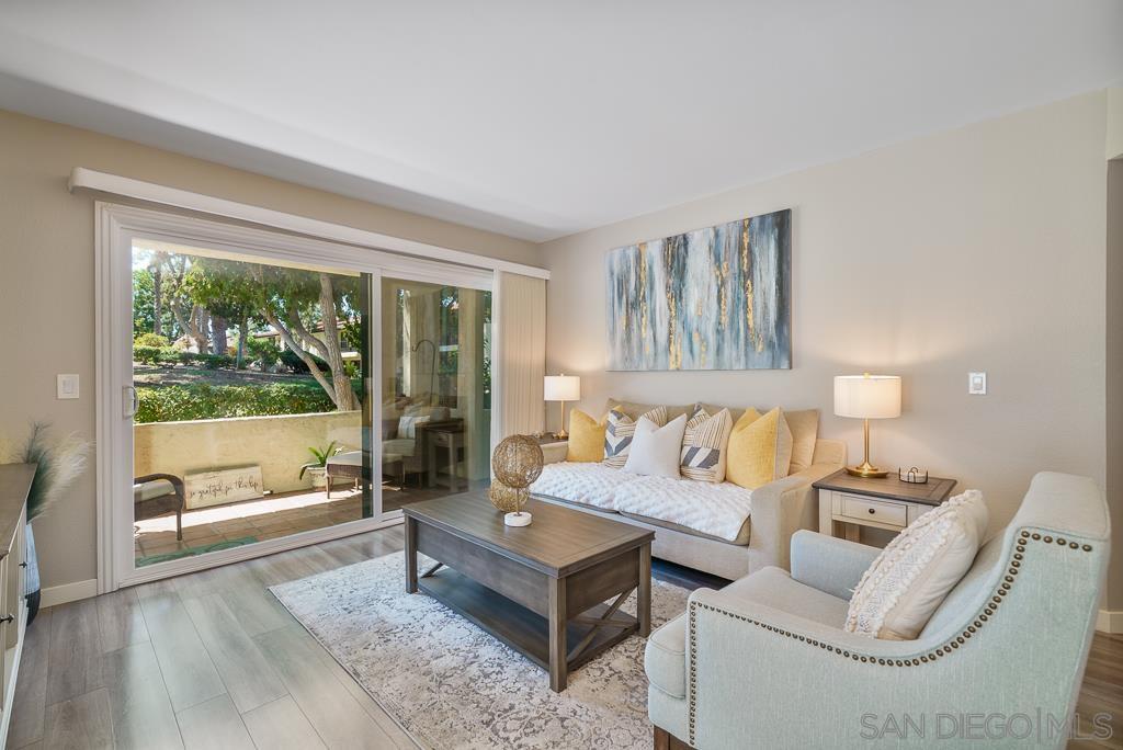 Detail Gallery Image 6 of 61 For 17637  Pomerado Rd  123, San Diego,  CA 92128 - 2 Beds | 2 Baths