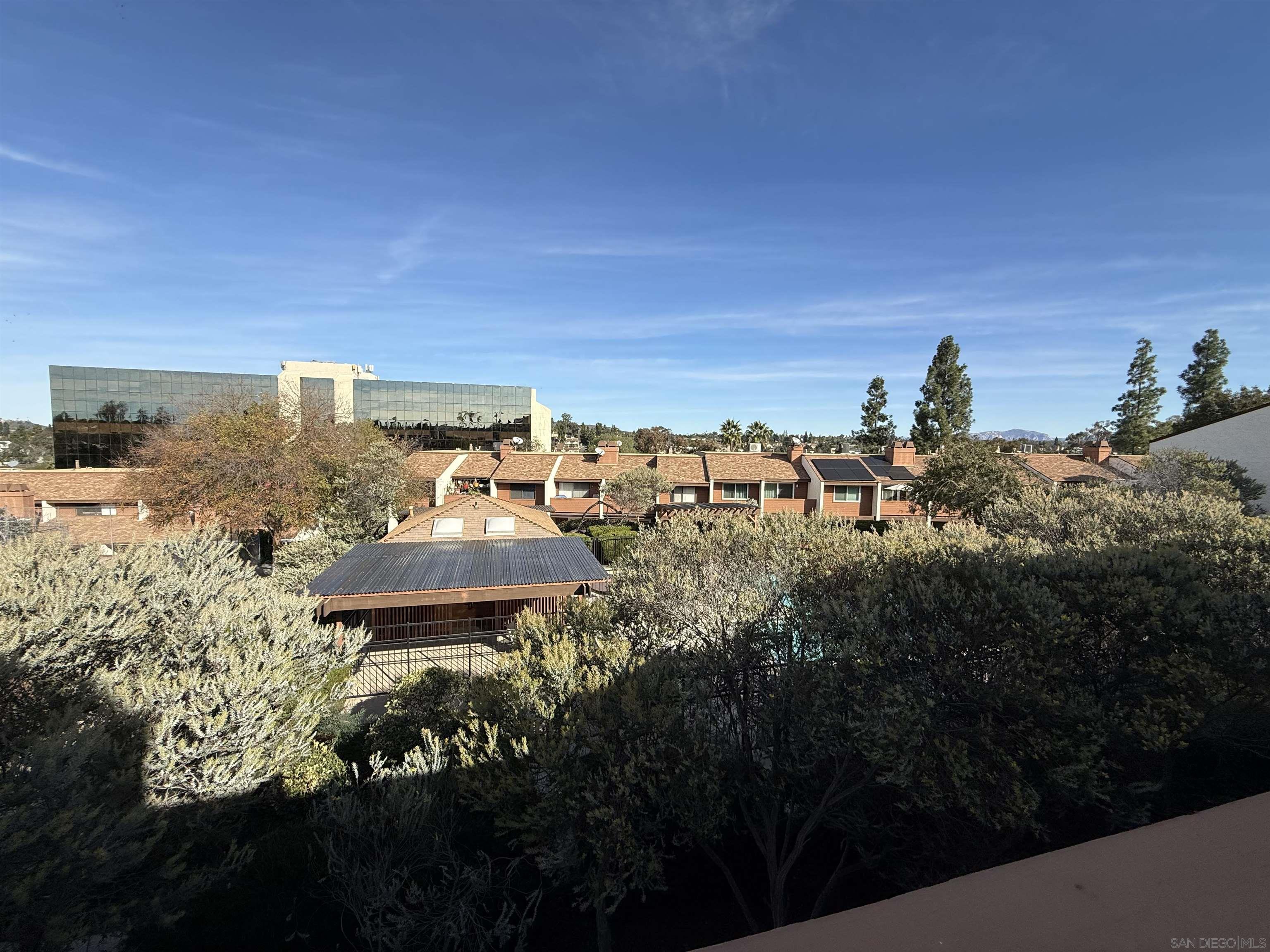 Detail Gallery Image 7 of 12 For 7735  Saranac Pl  #58,  La Mesa,  CA 91941 - 2 Beds | 2 Baths