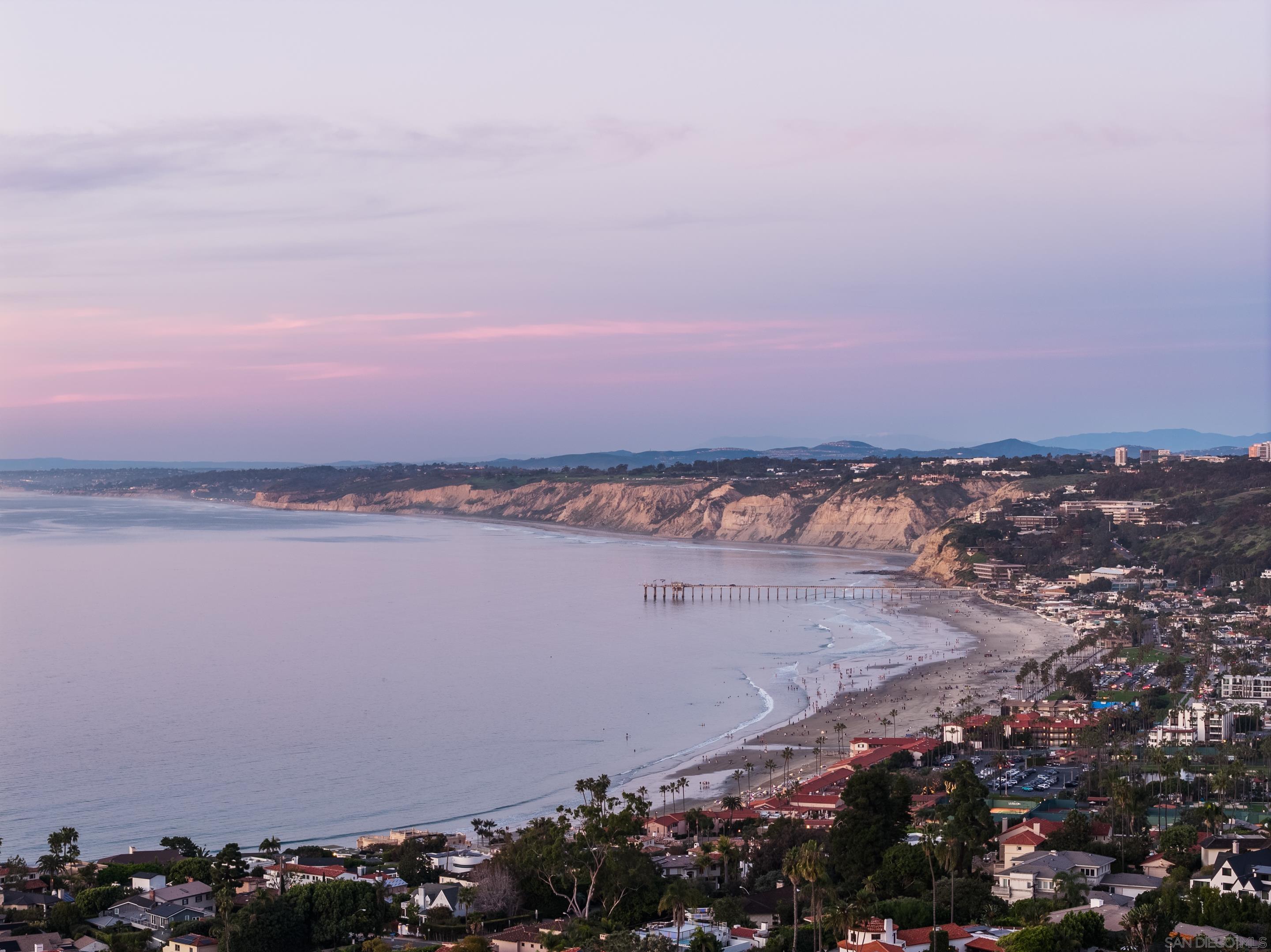 Detail Gallery Image 2 of 36 For 1642  Valdes Dr., La Jolla,  CA 92037 - 5 Beds | 5 Baths