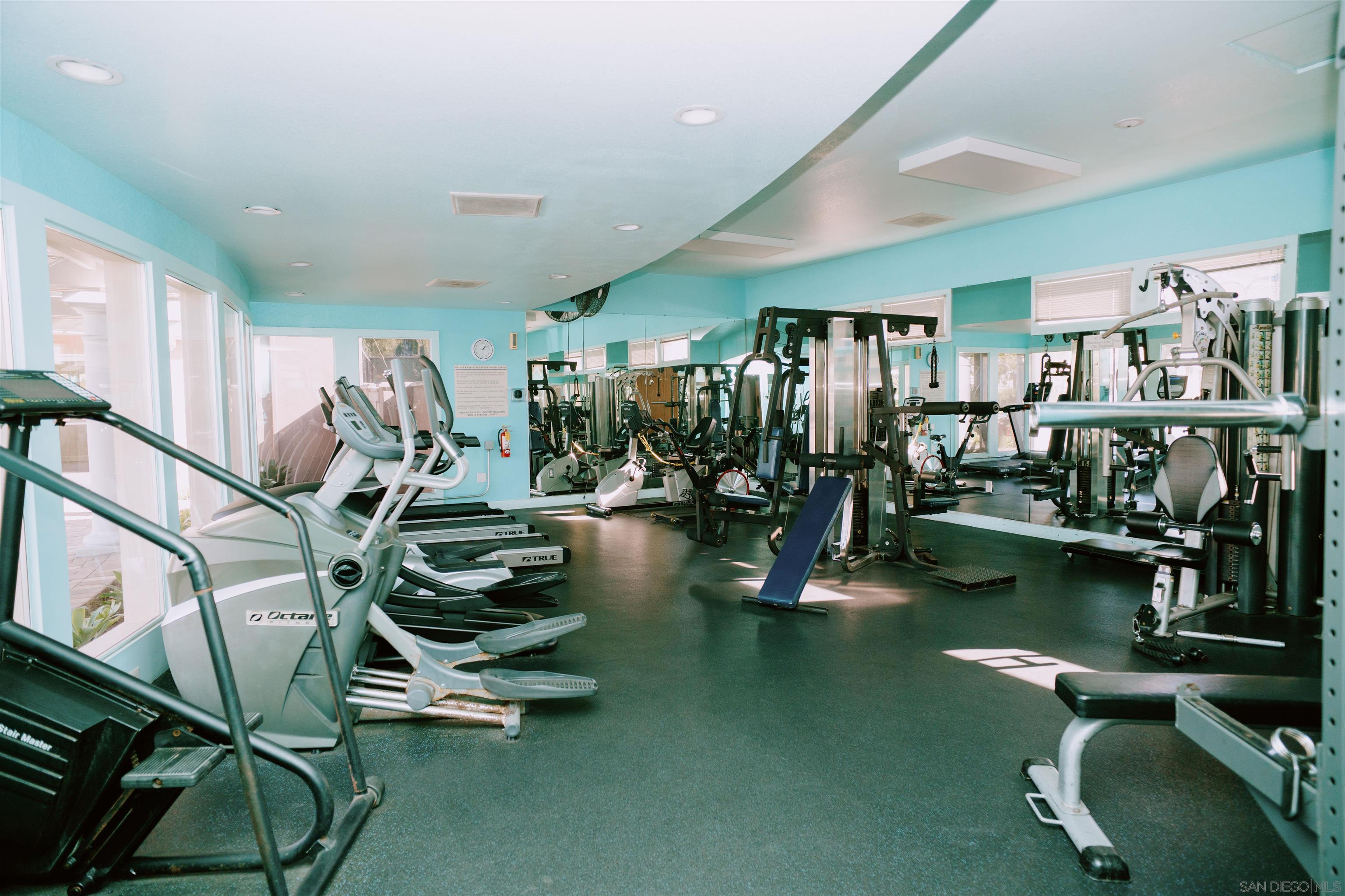 Detail Gallery Image 37 of 41 For 18638  Caminito Cantilena  #272,  San Diego,  CA 92128 - 3 Beds | 2 Baths