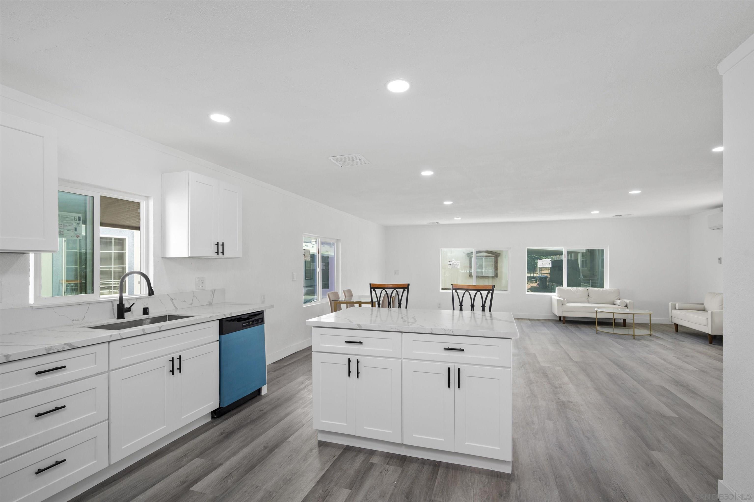 Detail Gallery Image 12 of 25 For 13655  Highway 8 Business  Spc 24,  El Cajon,  CA 92021 - 3 Beds | 2 Baths