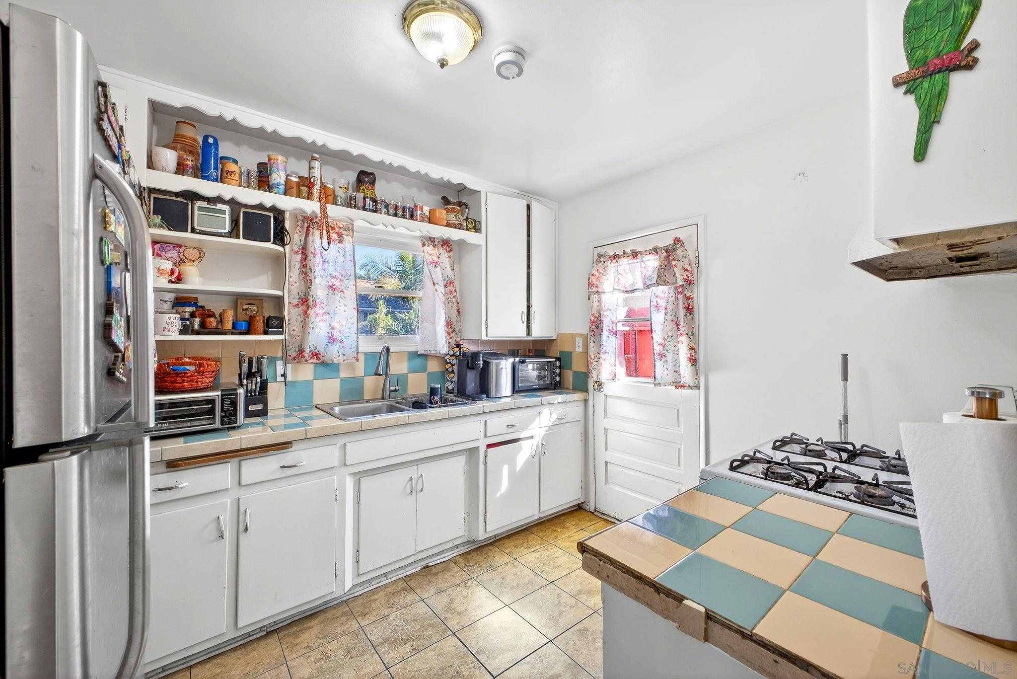 Detail Gallery Image 12 of 62 For 82-86  Quintard St, Chula Vista,  CA 91911 - – Beds | – Baths