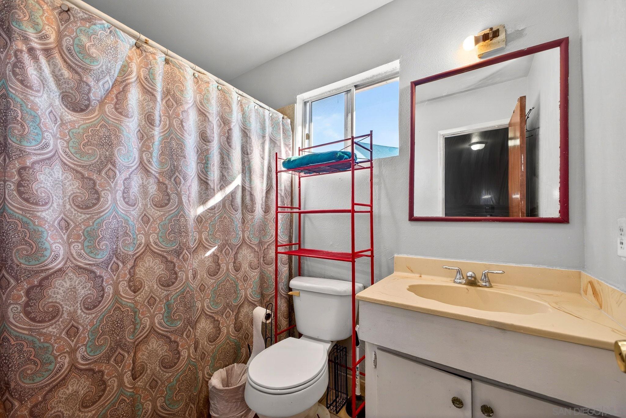 Detail Gallery Image 18 of 62 For 82-86  Quintard St, Chula Vista,  CA 91911 - – Beds | – Baths