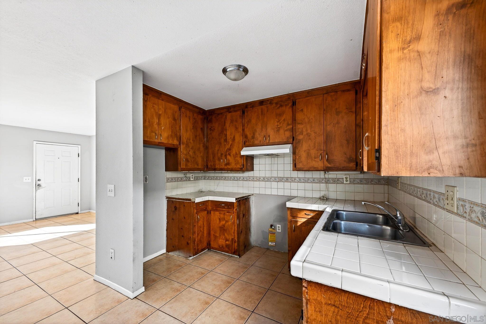 Detail Gallery Image 29 of 62 For 82-86  Quintard St, Chula Vista,  CA 91911 - – Beds | – Baths