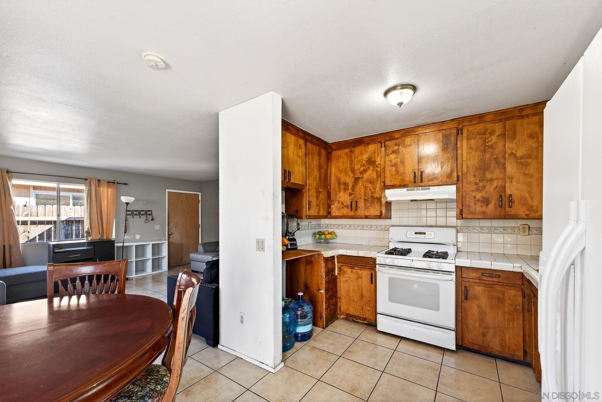 Detail Gallery Image 47 of 62 For 82-86  Quintard St, Chula Vista,  CA 91911 - – Beds | – Baths