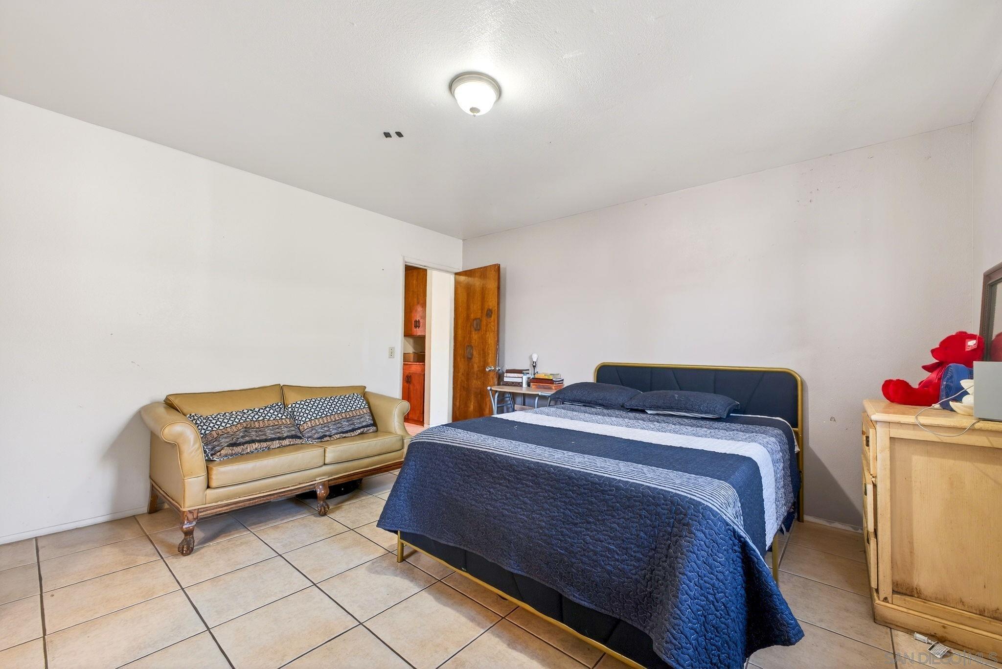 Detail Gallery Image 55 of 62 For 82-86  Quintard St, Chula Vista,  CA 91911 - – Beds | – Baths