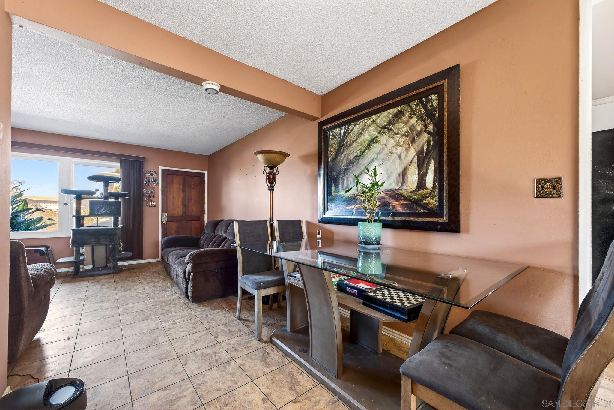 Detail Gallery Image 10 of 62 For 82-86  Quintard St, Chula Vista,  CA 91911 - – Beds | – Baths