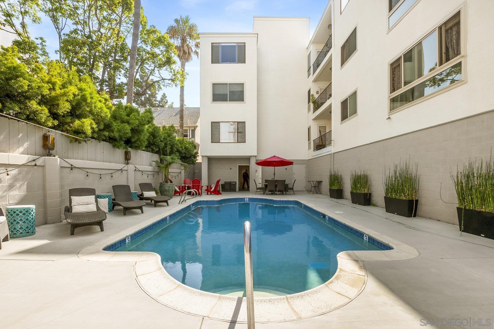 Detail Gallery Image 16 of 31 For 140  Walnut Ave  2a,  San Diego,  CA 92103 - 2 Beds | 2 Baths