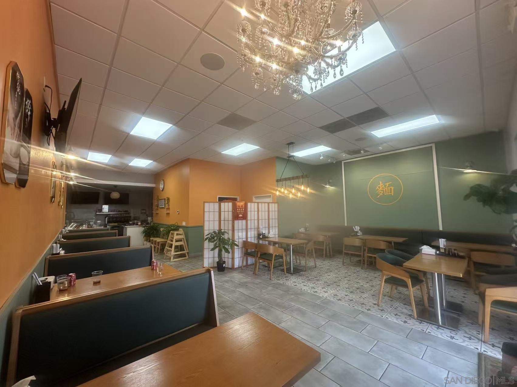 Detail Gallery Image 6 of 21 For 4726  Clairmont Mesa Blvd, San Diego,  CA 92117 - – Beds | – Baths