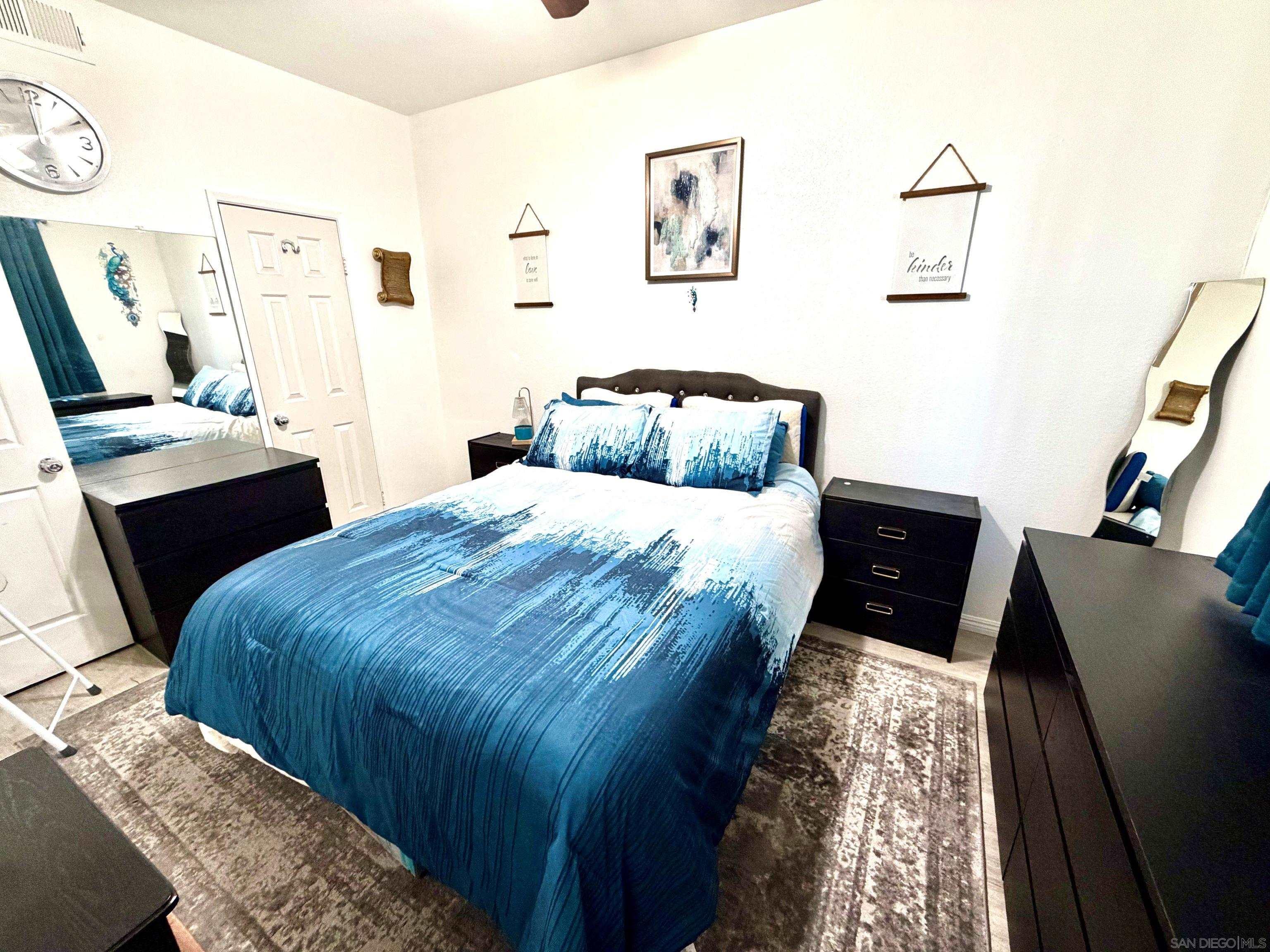 Detail Gallery Image 22 of 45 For 5873  Montery Place, Palmdale,  CA 93552 - 5 Beds | 3 Baths