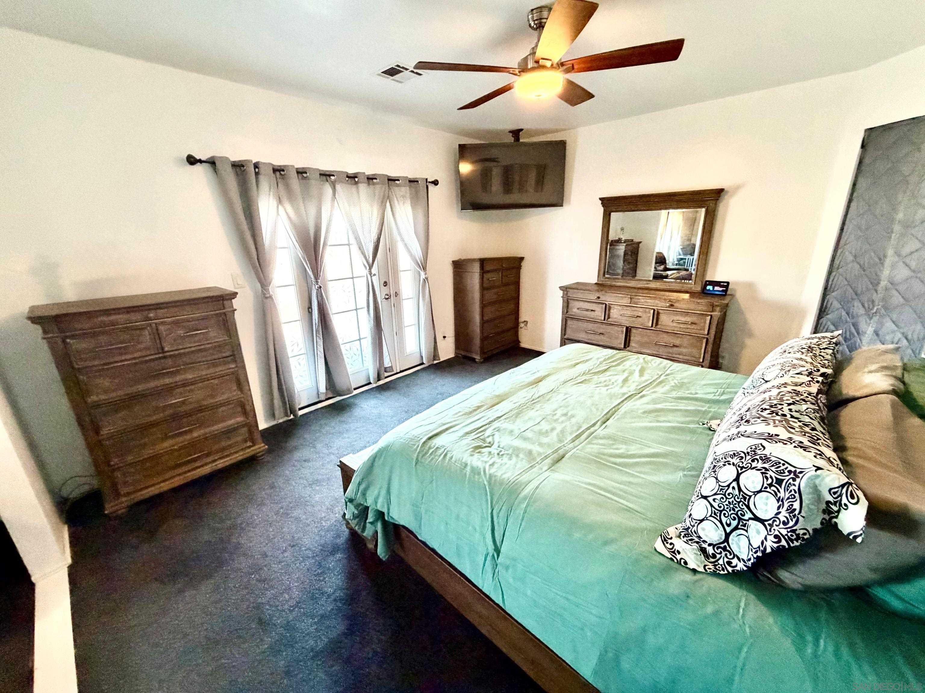 Detail Gallery Image 29 of 45 For 5873  Montery Place, Palmdale,  CA 93552 - 5 Beds | 3 Baths