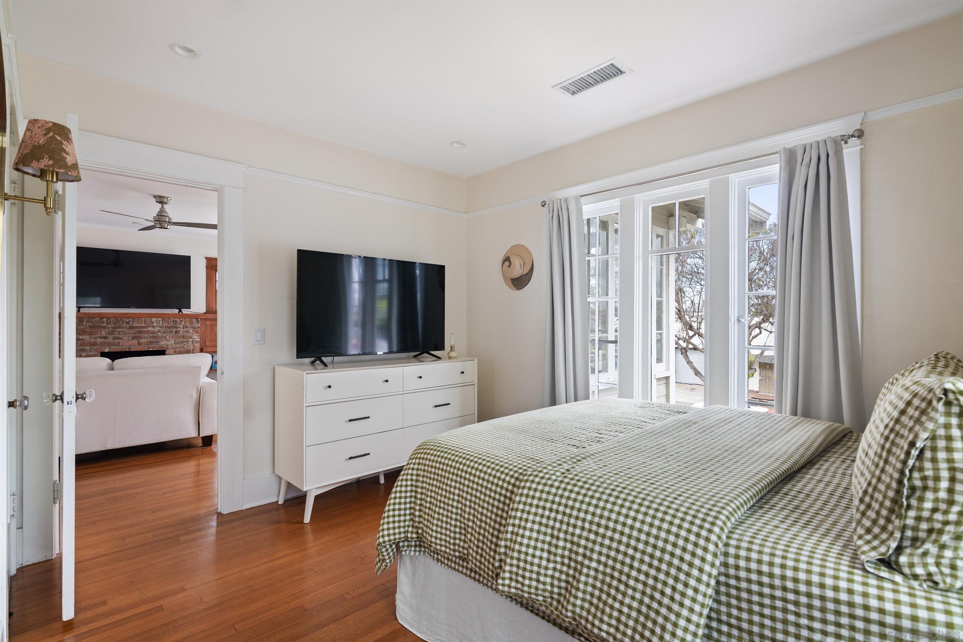 Detail Gallery Image 18 of 36 For 3729  Indiana Street, San Diego,  CA 92103 - 3 Beds | 2 Baths