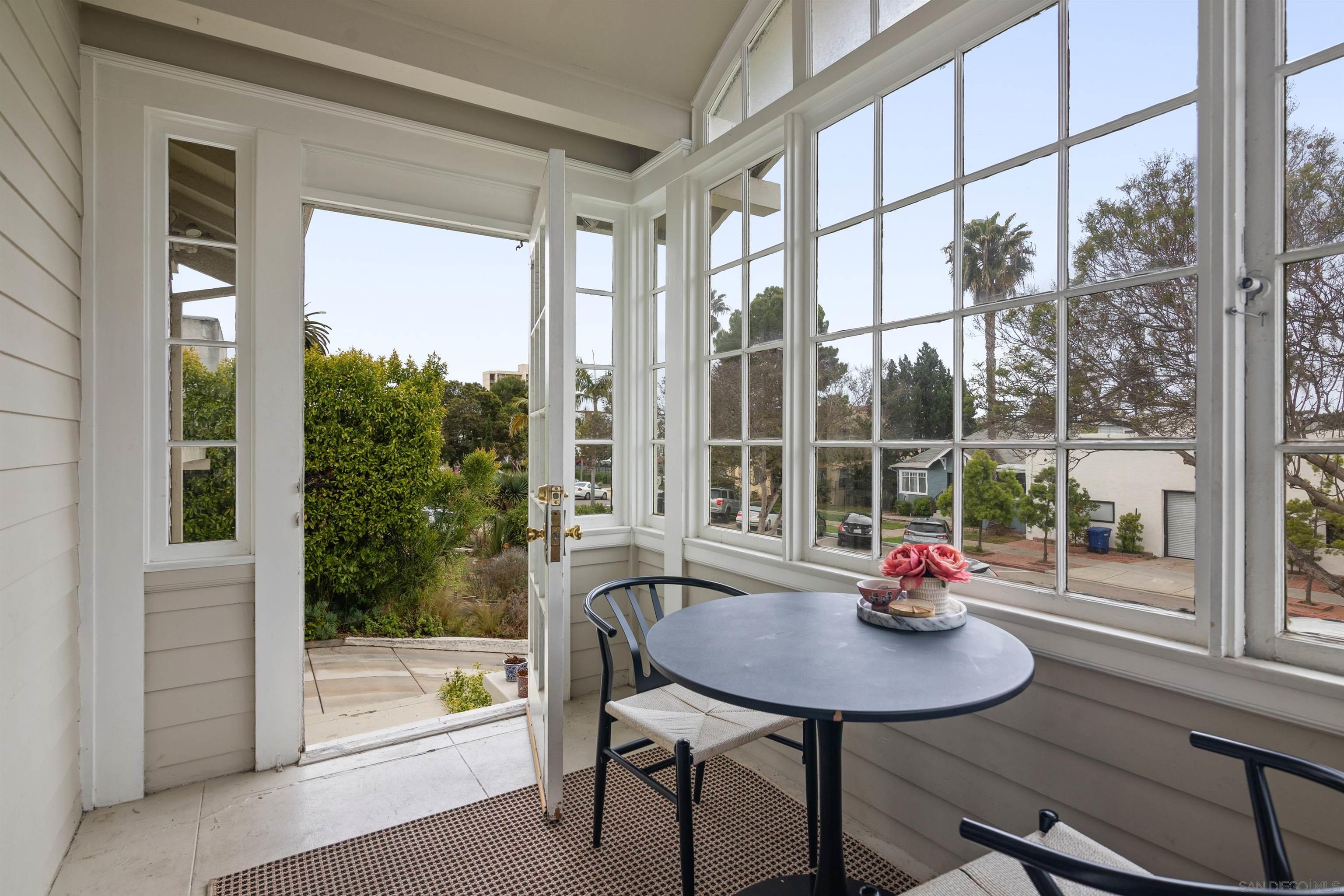 Detail Gallery Image 3 of 36 For 3729  Indiana Street, San Diego,  CA 92103 - 3 Beds | 2 Baths