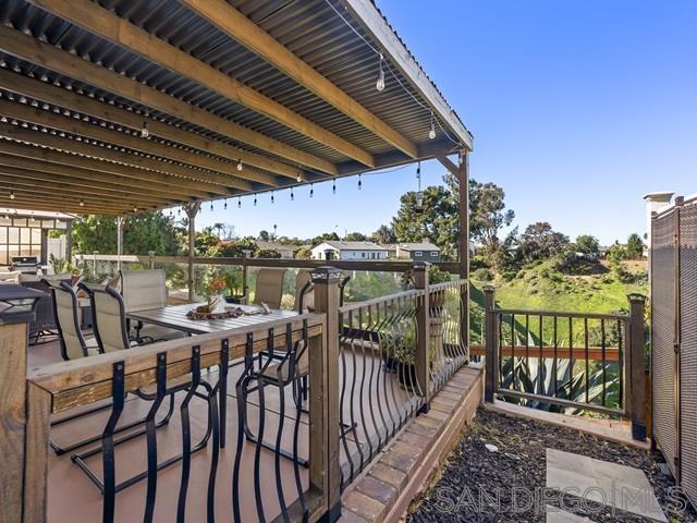 Detail Gallery Image 38 of 49 For 4976  Arroyo Linda Ave, San Diego,  CA 92117 - 4 Beds | 2 Baths