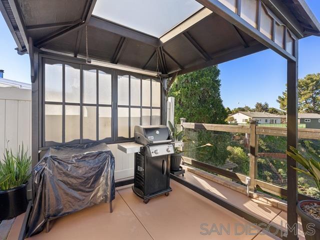 Detail Gallery Image 39 of 49 For 4976  Arroyo Linda Ave, San Diego,  CA 92117 - 4 Beds | 2 Baths