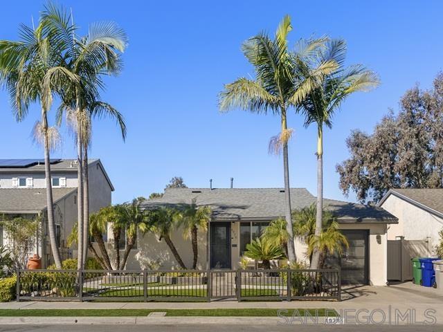 Detail Gallery Image 9 of 49 For 4976  Arroyo Linda Ave, San Diego,  CA 92117 - 4 Beds | 2 Baths