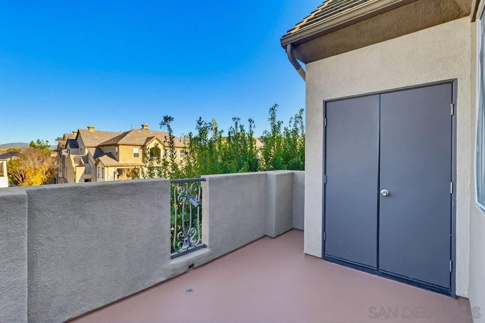 Detail Gallery Image 4 of 39 For 1346  Nicolette Ave  #1231,  Chula Vista,  CA 91913 - 3 Beds | 2 Baths