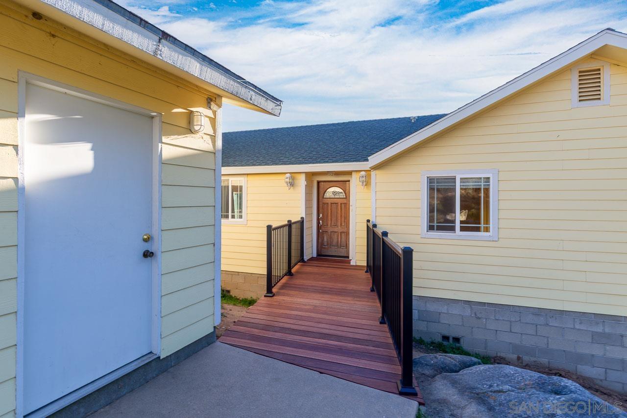 Detail Gallery Image 2 of 31 For 1328  Riverwood Road, Santa Ysabel,  CA 92070 - 3 Beds | 2 Baths