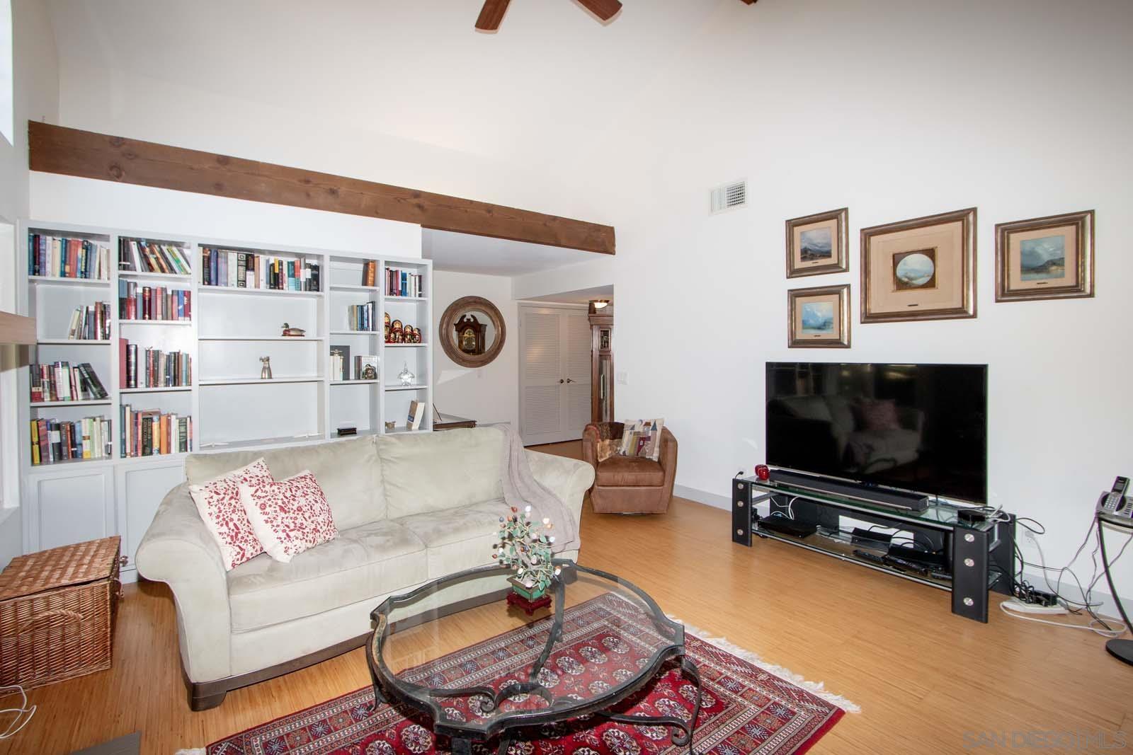 Detail Gallery Image 20 of 43 For 17620  Caminito Chiclayo, San Diego,  CA 92128 - 2 Beds | 2 Baths