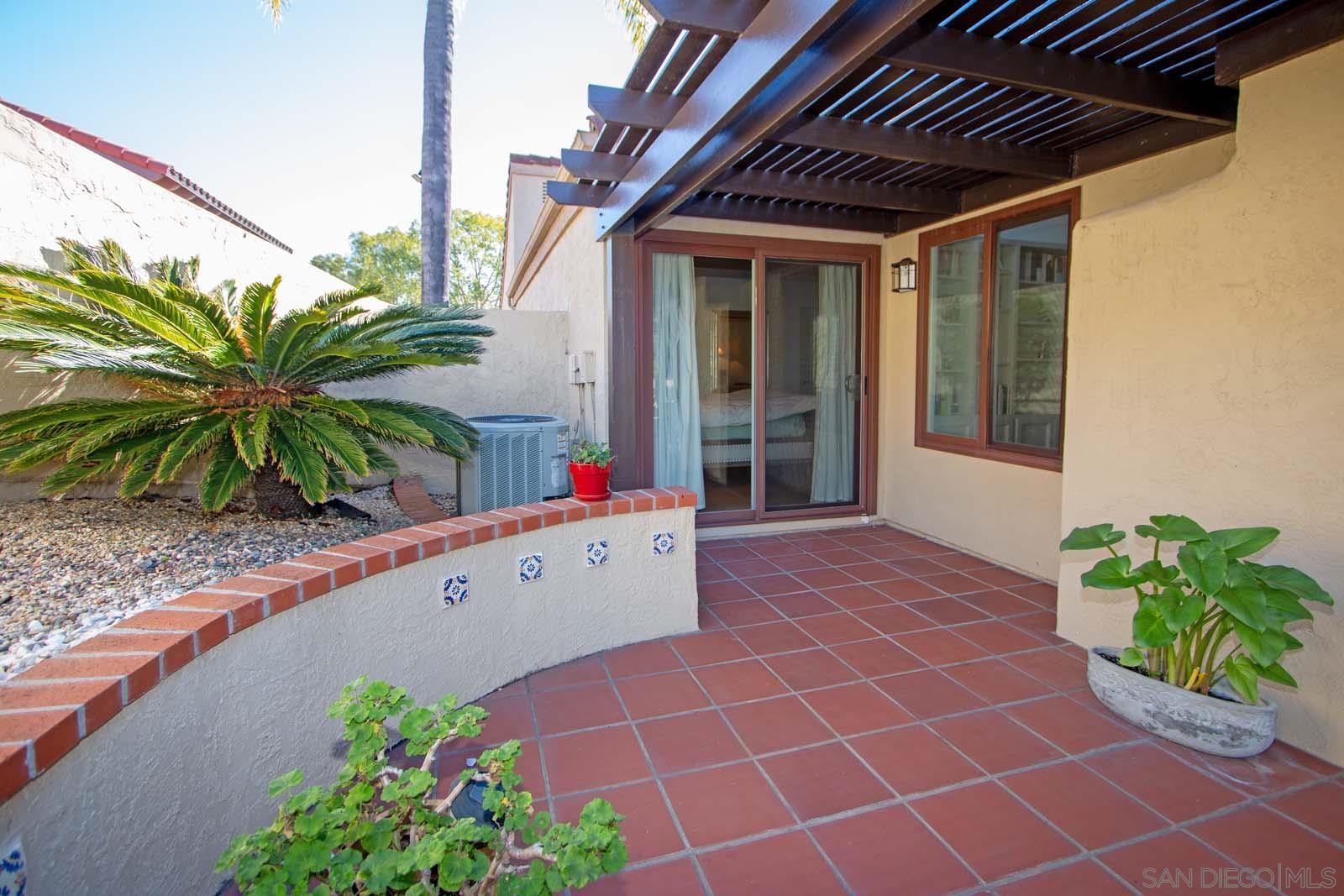 Detail Gallery Image 35 of 43 For 17620  Caminito Chiclayo, San Diego,  CA 92128 - 2 Beds | 2 Baths