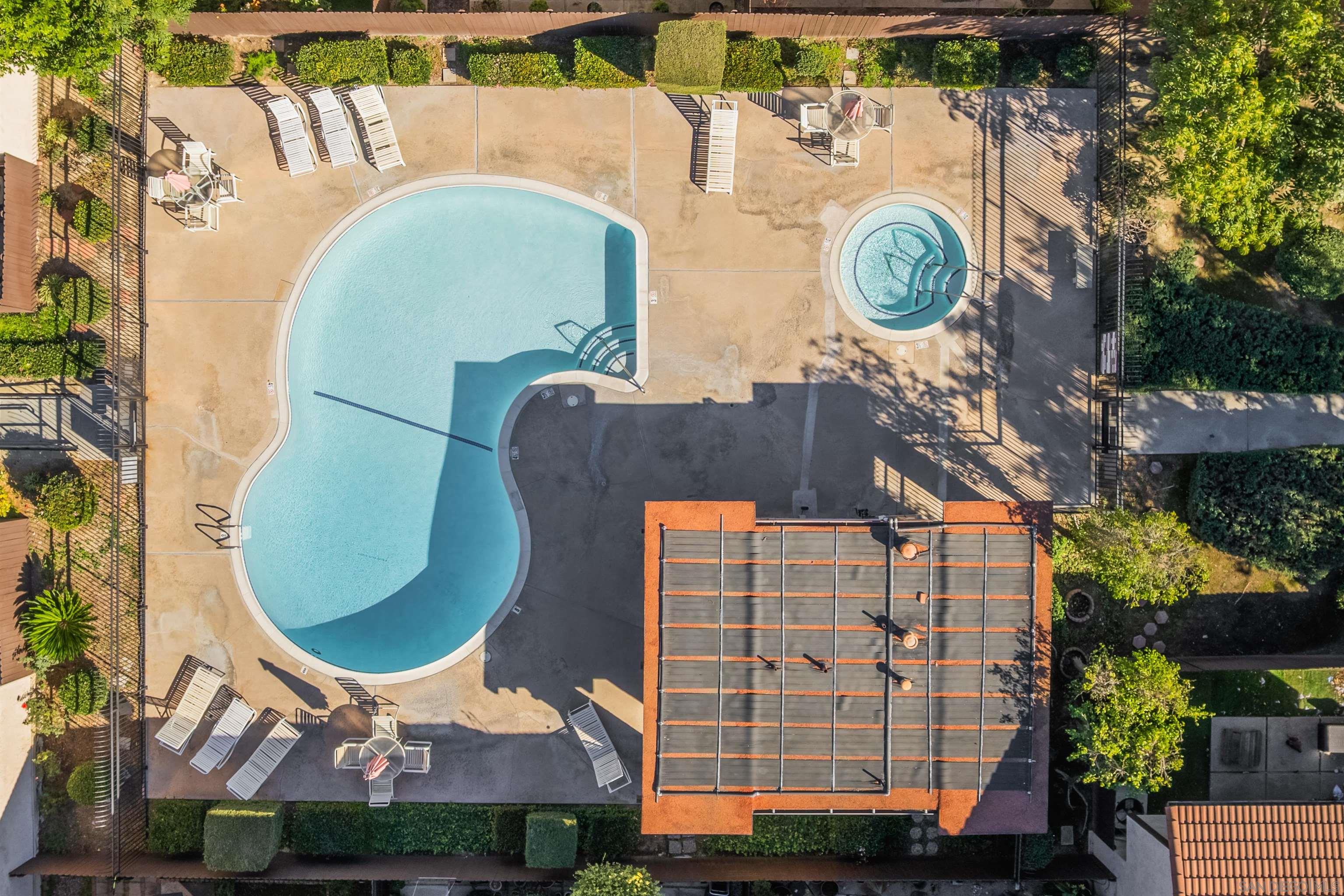 Detail Gallery Image 12 of 24 For 5032  Tierra Antigua Dr, Whittier,  CA 90601 - 2 Beds | 3 Baths