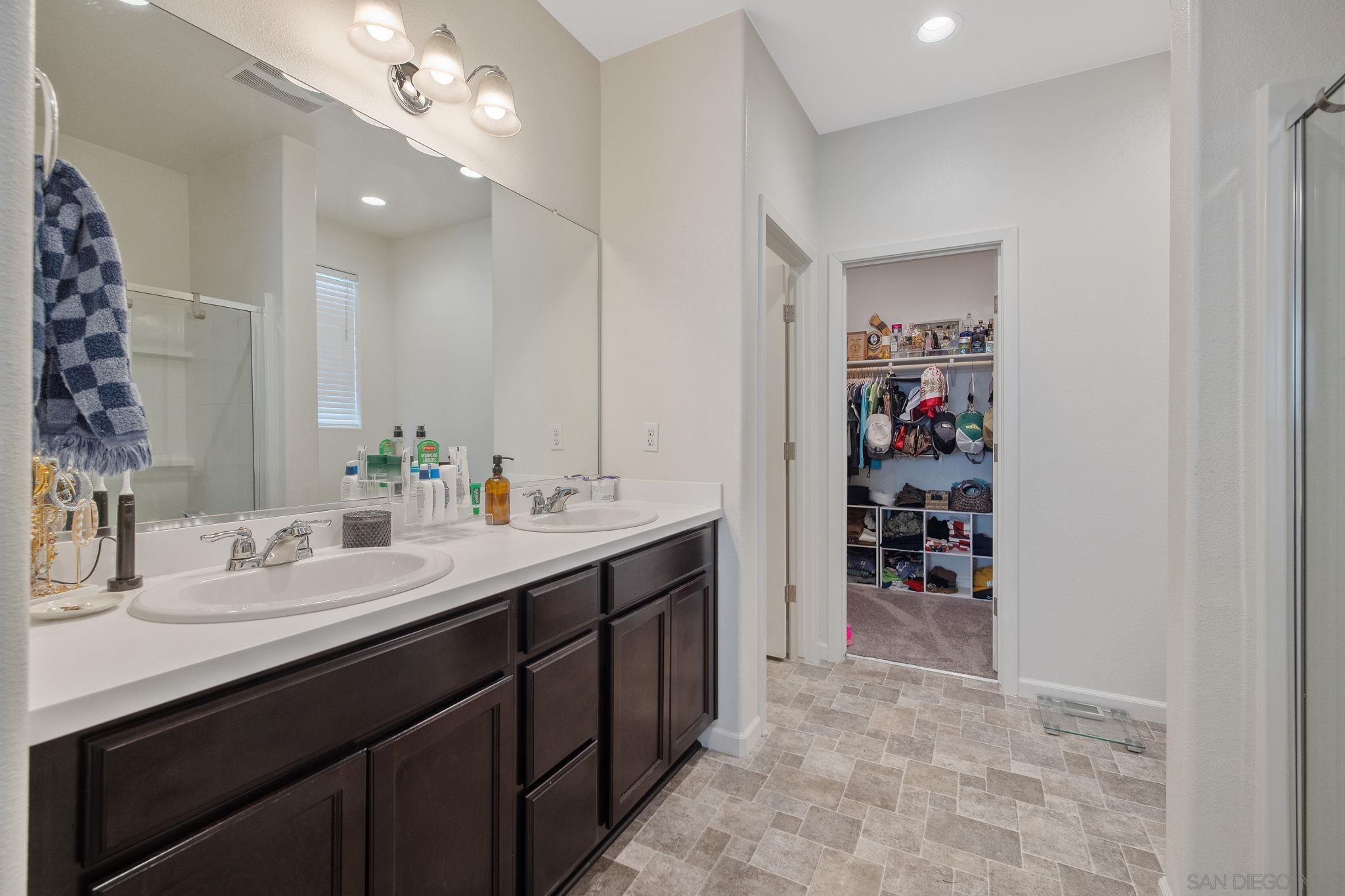 Detail Gallery Image 34 of 45 For 495  Pearl Dr, Lemoore,  CA 93245 - 3 Beds | 2 Baths