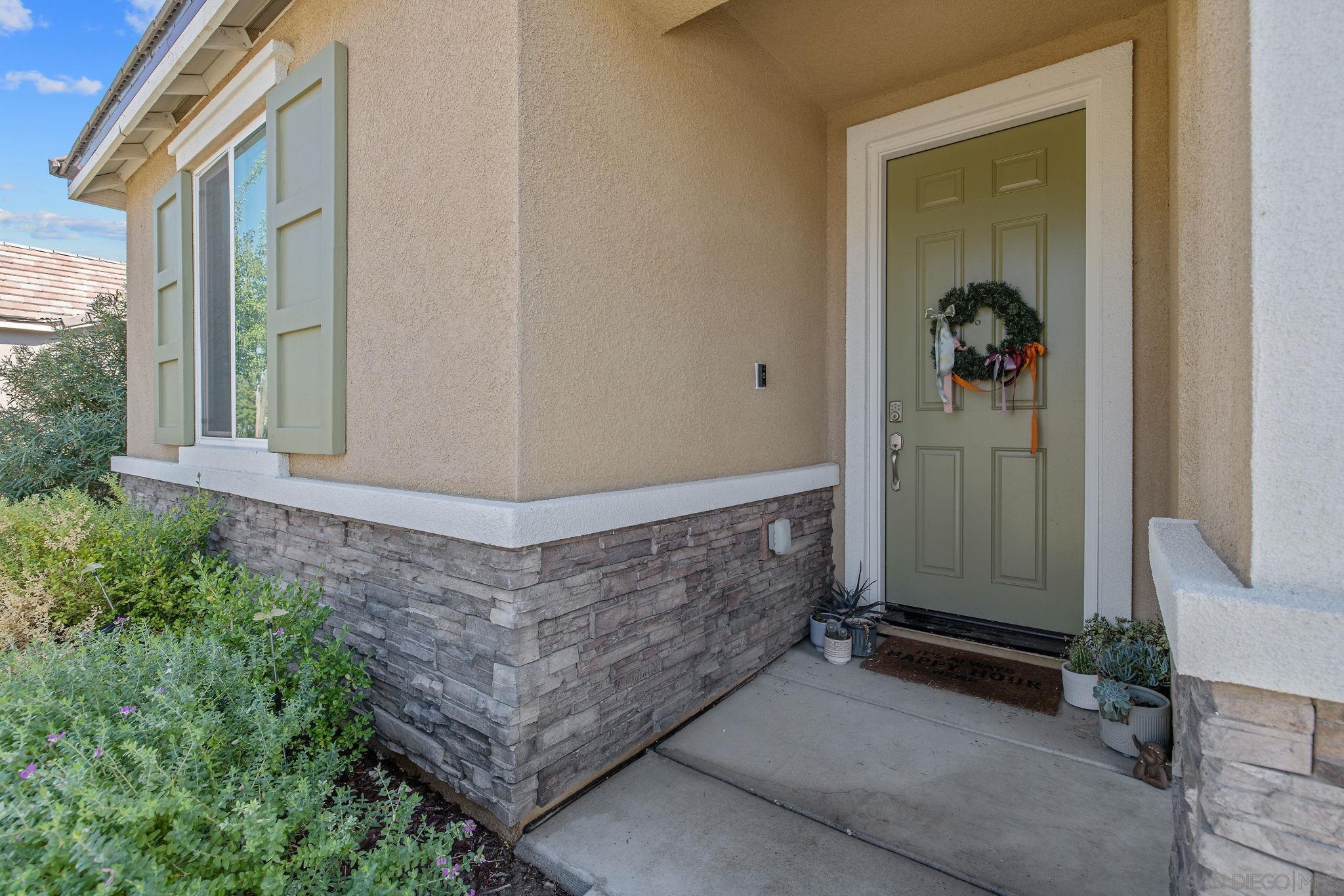 Detail Gallery Image 5 of 45 For 495  Pearl Dr, Lemoore,  CA 93245 - 3 Beds | 2 Baths