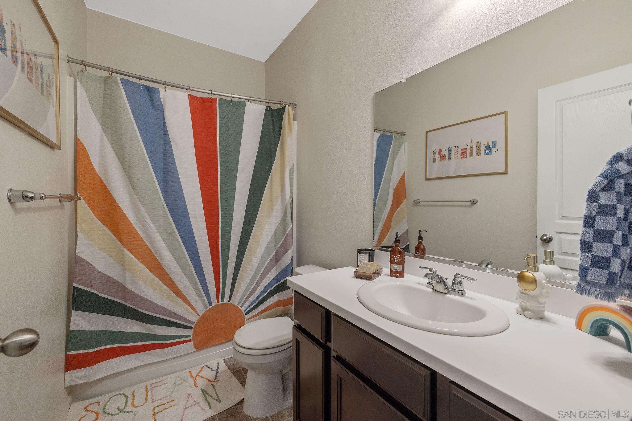 Detail Gallery Image 10 of 45 For 495  Pearl Dr, Lemoore,  CA 93245 - 3 Beds | 2 Baths