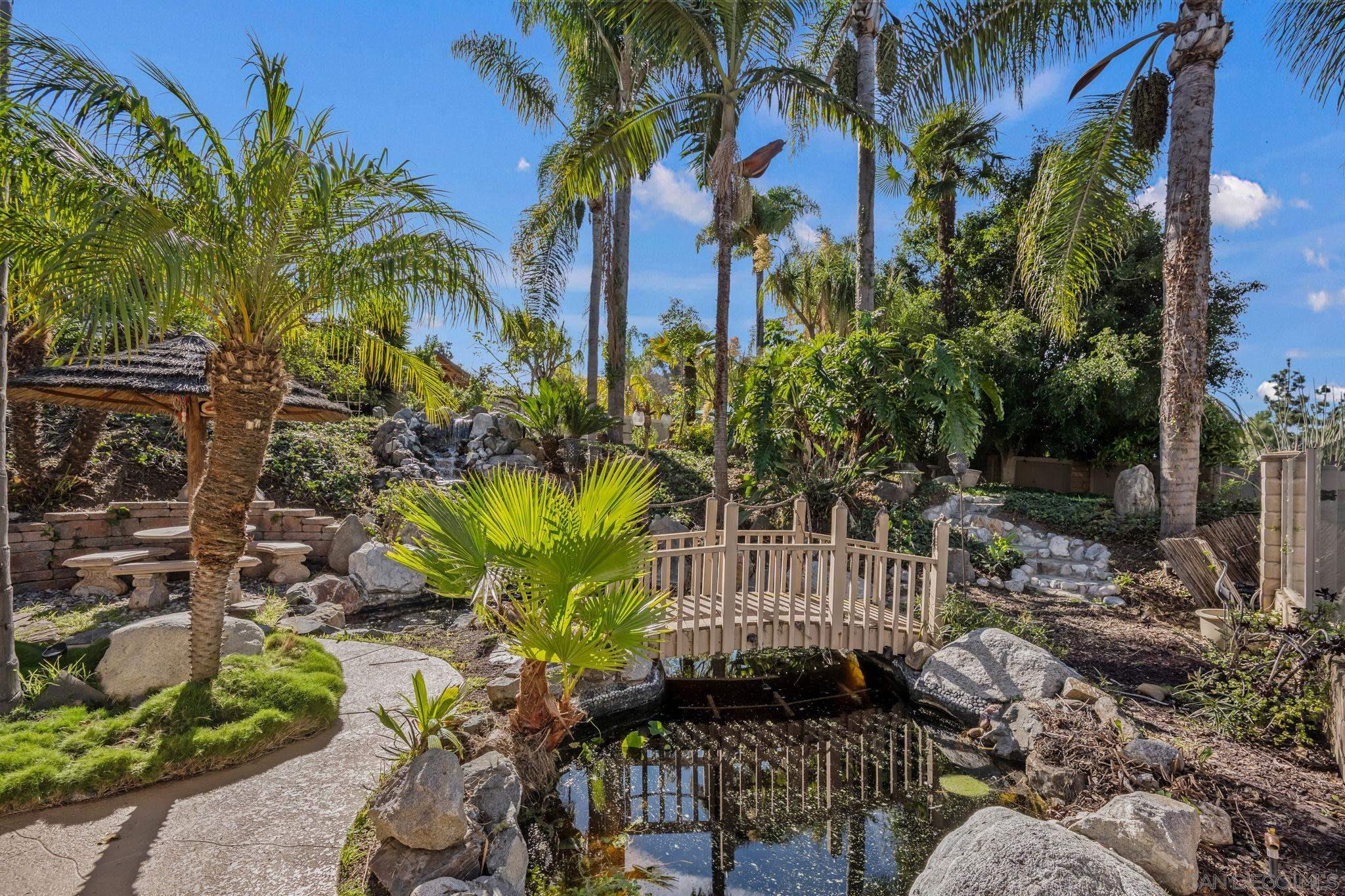 Detail Gallery Image 11 of 70 For 1180  Academy Ln, Vista,  CA 92081 - 5 Beds | 4 Baths