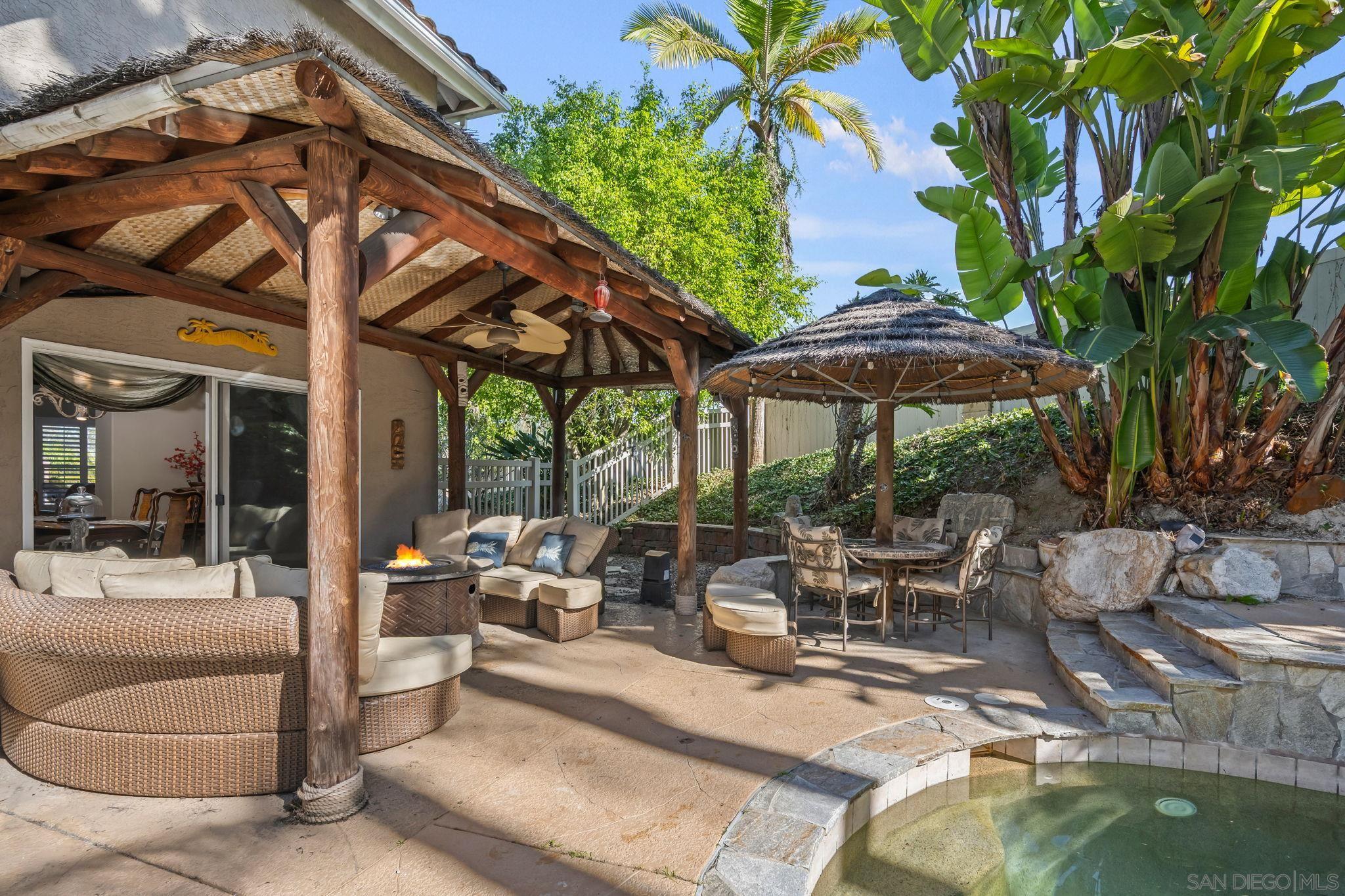 Detail Gallery Image 14 of 70 For 1180  Academy Ln, Vista,  CA 92081 - 5 Beds | 4 Baths