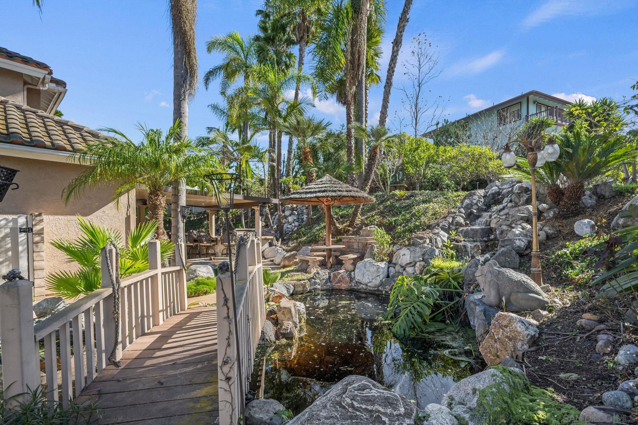 Detail Gallery Image 18 of 70 For 1180  Academy Ln, Vista,  CA 92081 - 5 Beds | 4 Baths