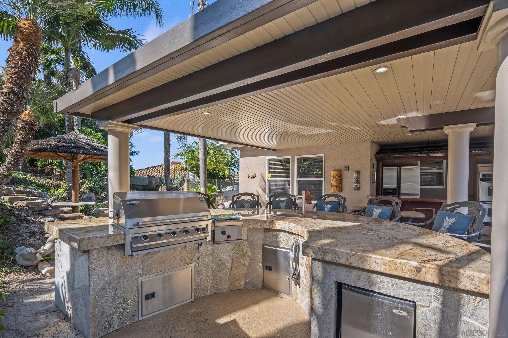 Detail Gallery Image 34 of 70 For 1180  Academy Ln, Vista,  CA 92081 - 5 Beds | 4 Baths