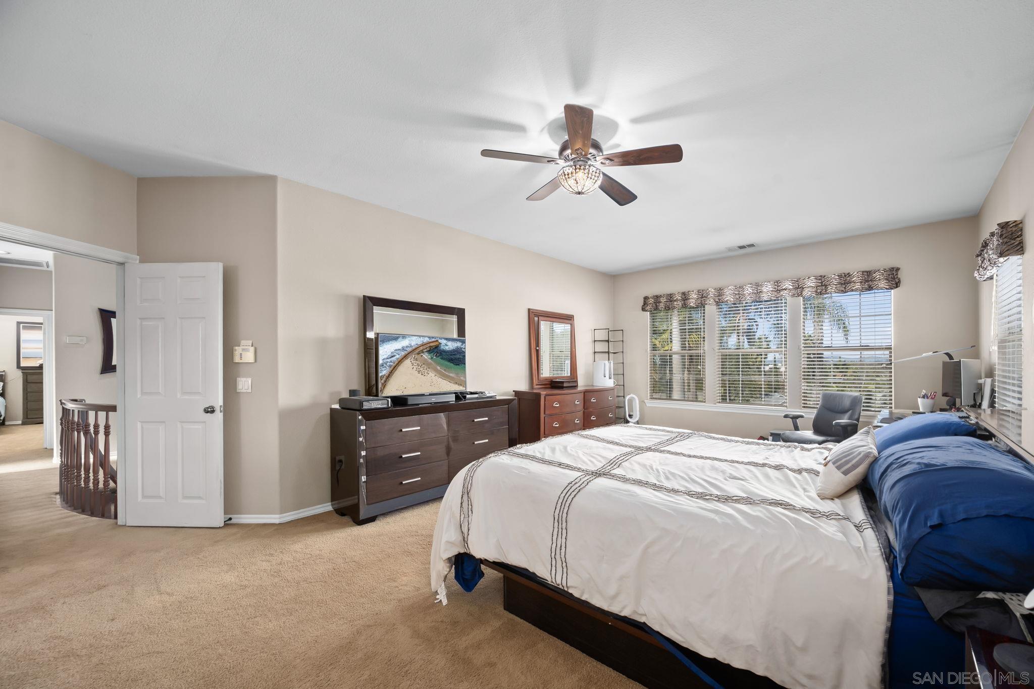 Detail Gallery Image 38 of 70 For 1180  Academy Ln, Vista,  CA 92081 - 5 Beds | 4 Baths