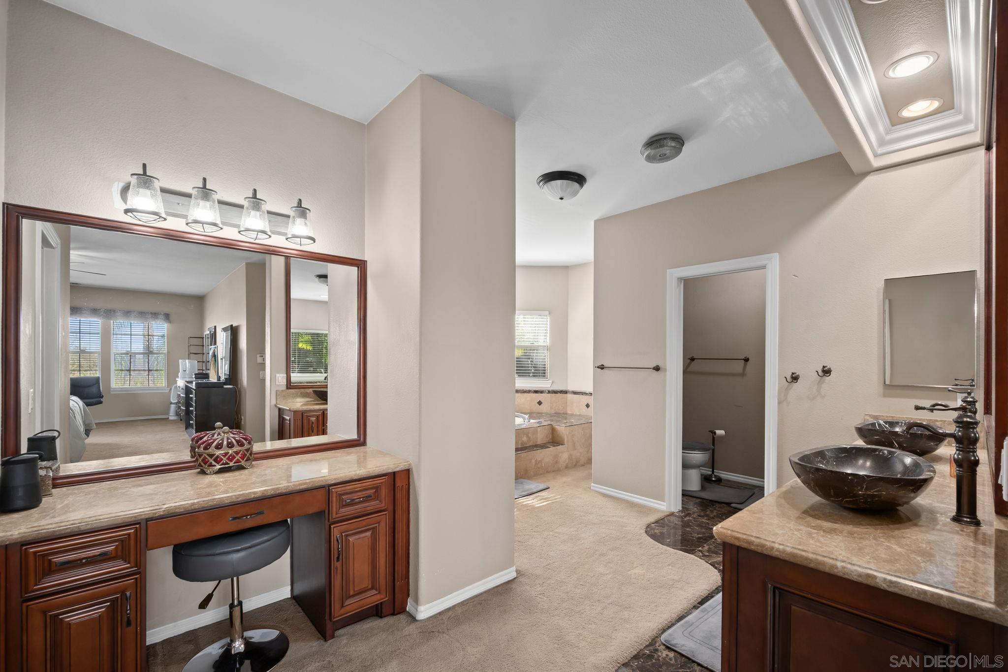 Detail Gallery Image 41 of 70 For 1180  Academy Ln, Vista,  CA 92081 - 5 Beds | 4 Baths