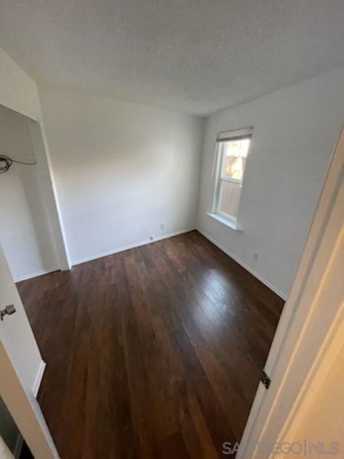 Detail Gallery Image 11 of 20 For 935 W 8th St, Santa Rosa,  CA 95401 - 4 Beds | 2 Baths