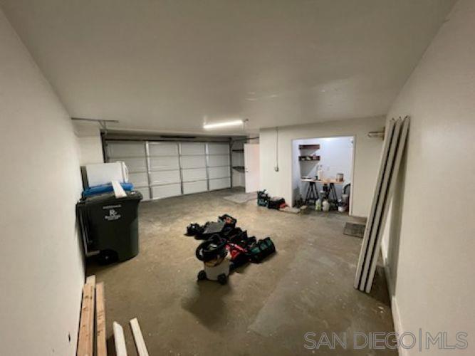 Detail Gallery Image 20 of 20 For 935 W 8th St, Santa Rosa,  CA 95401 - 4 Beds | 2 Baths