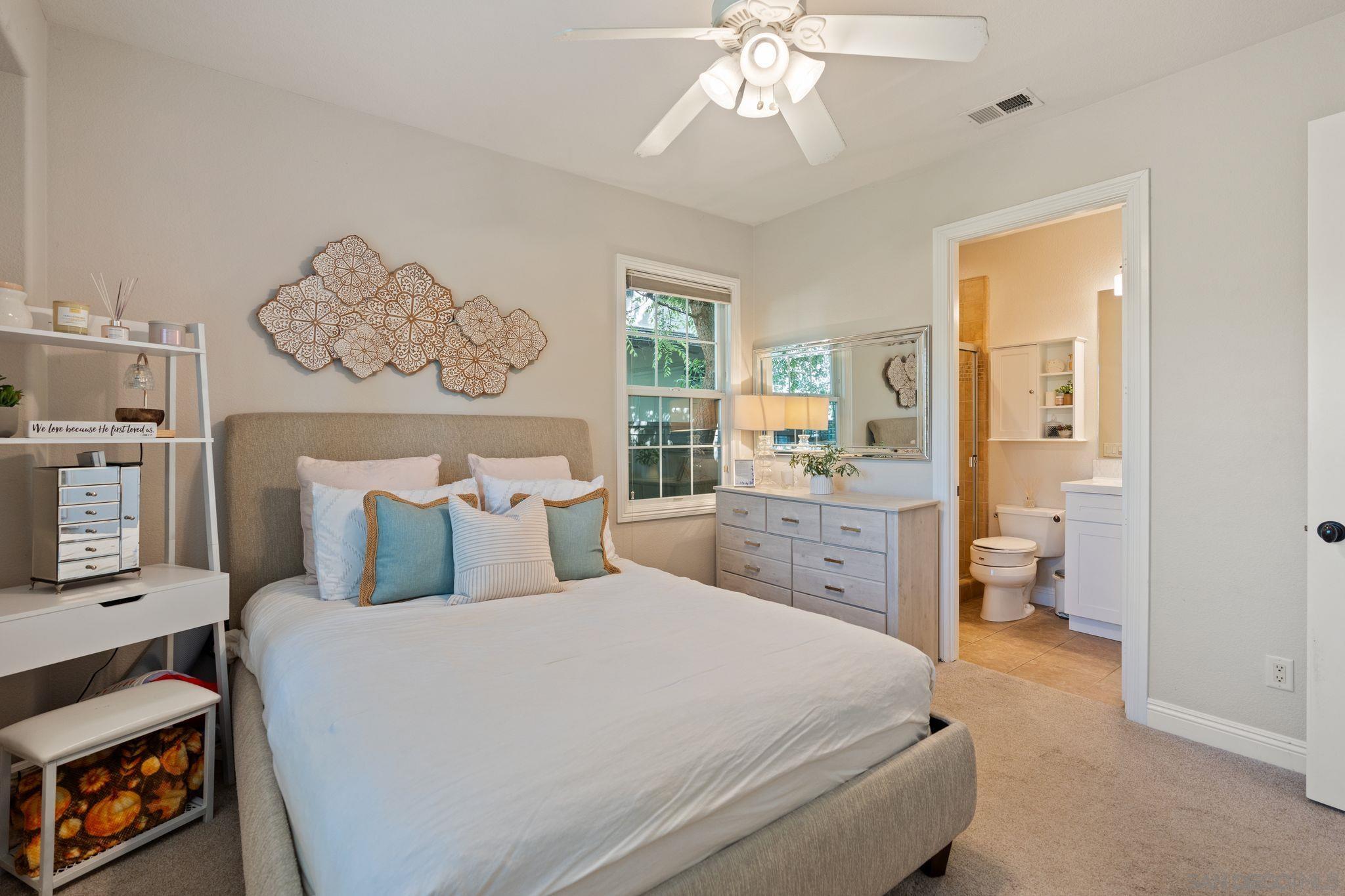 Detail Gallery Image 11 of 62 For 15583  Rising River Pl. S, San Diego,  CA 92127 - 5 Beds | 4/1 Baths