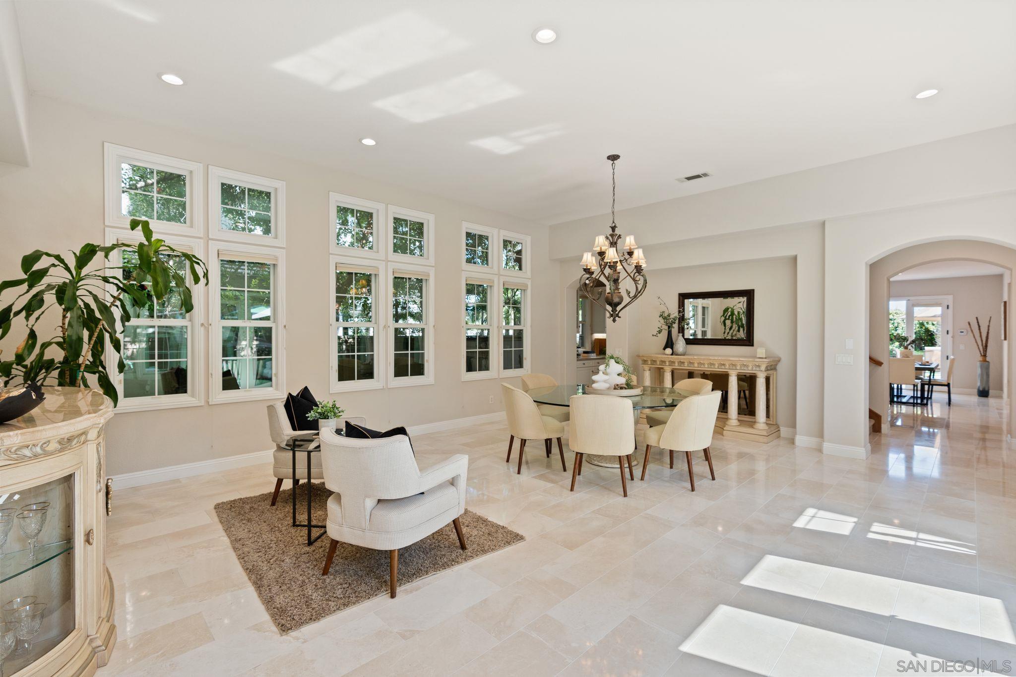 Detail Gallery Image 13 of 62 For 15583  Rising River Pl. S, San Diego,  CA 92127 - 5 Beds | 4/1 Baths