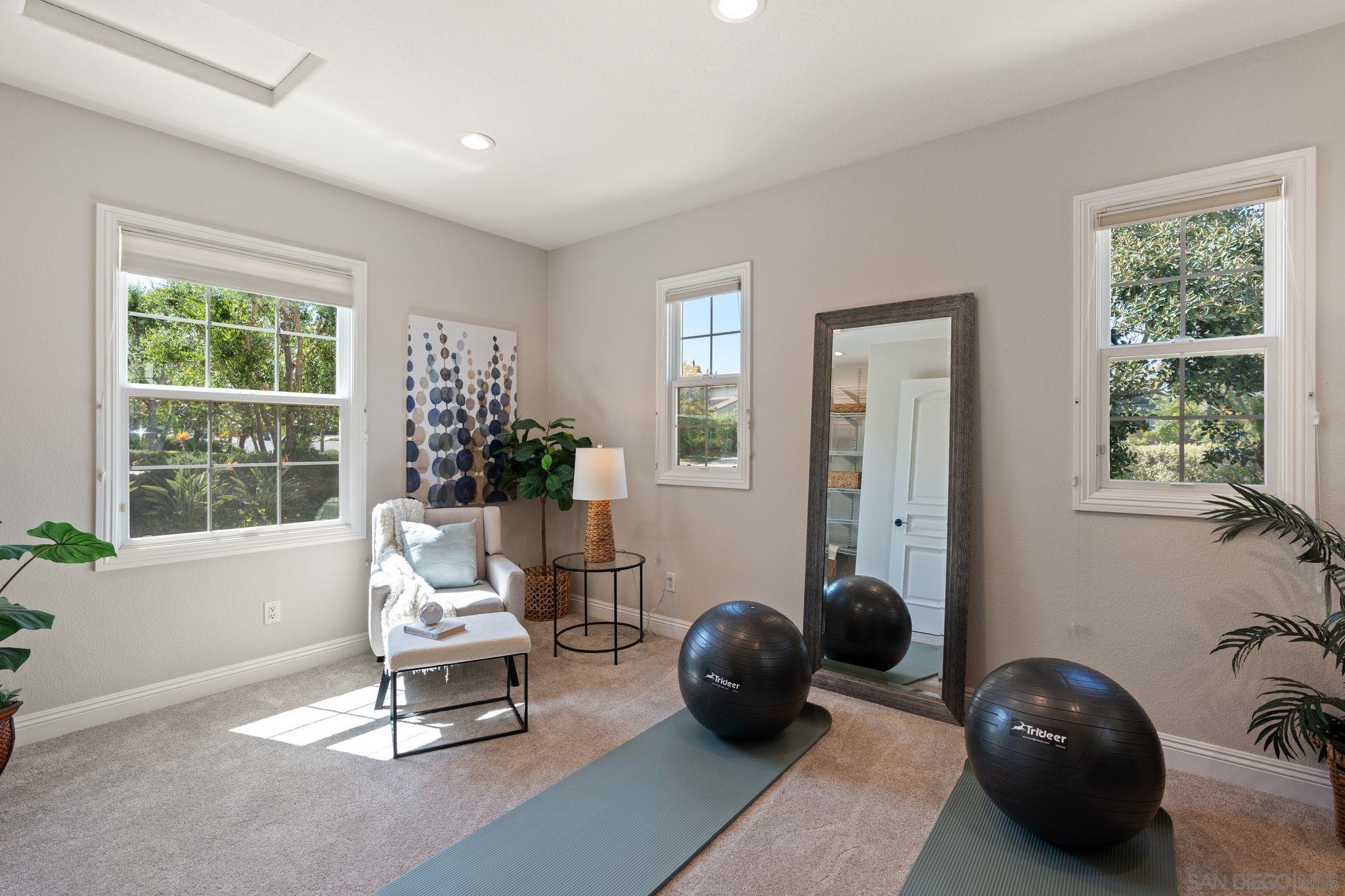 Detail Gallery Image 7 of 62 For 15583  Rising River Pl. S, San Diego,  CA 92127 - 5 Beds | 4/1 Baths